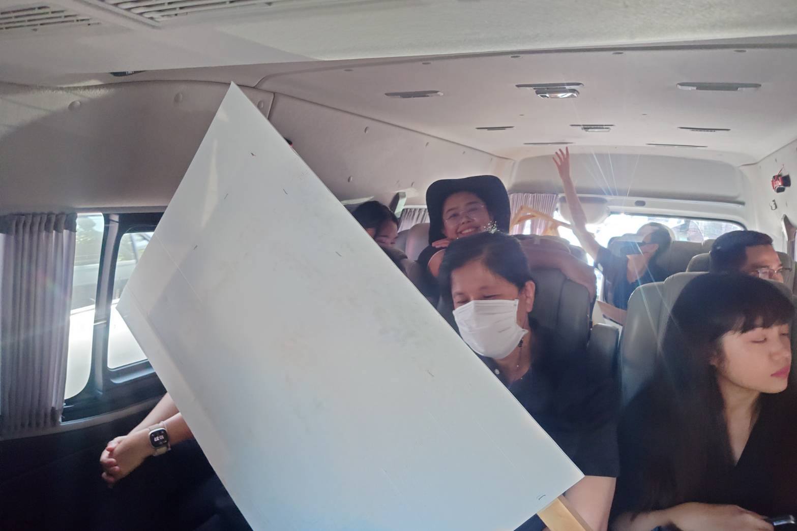 title - กพธ. เตรียมสถานที่งานวันสถาปนา ส.ป.ก. ครบรอบ 51 ปี