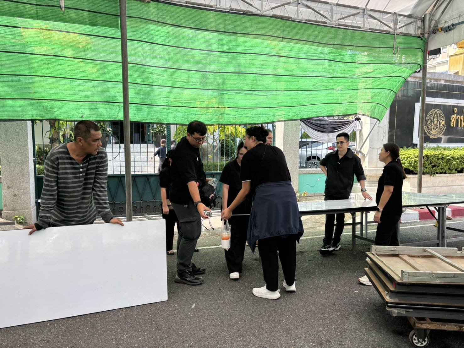 title - กพธ. เตรียมสถานที่งานวันสถาปนา ส.ป.ก. ครบรอบ 51 ปี