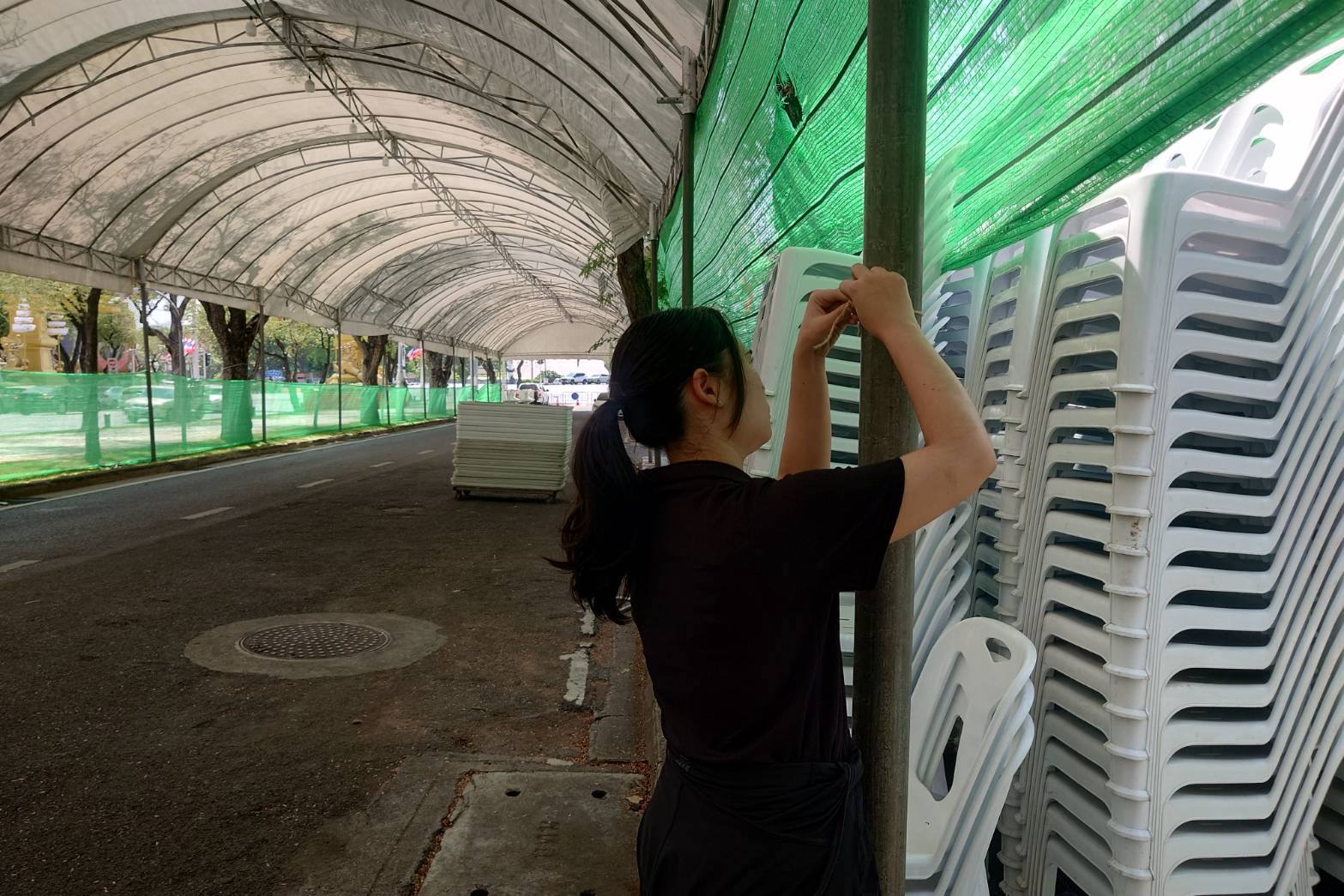 title - กพธ. เตรียมสถานที่งานวันสถาปนา ส.ป.ก. ครบรอบ 51 ปี