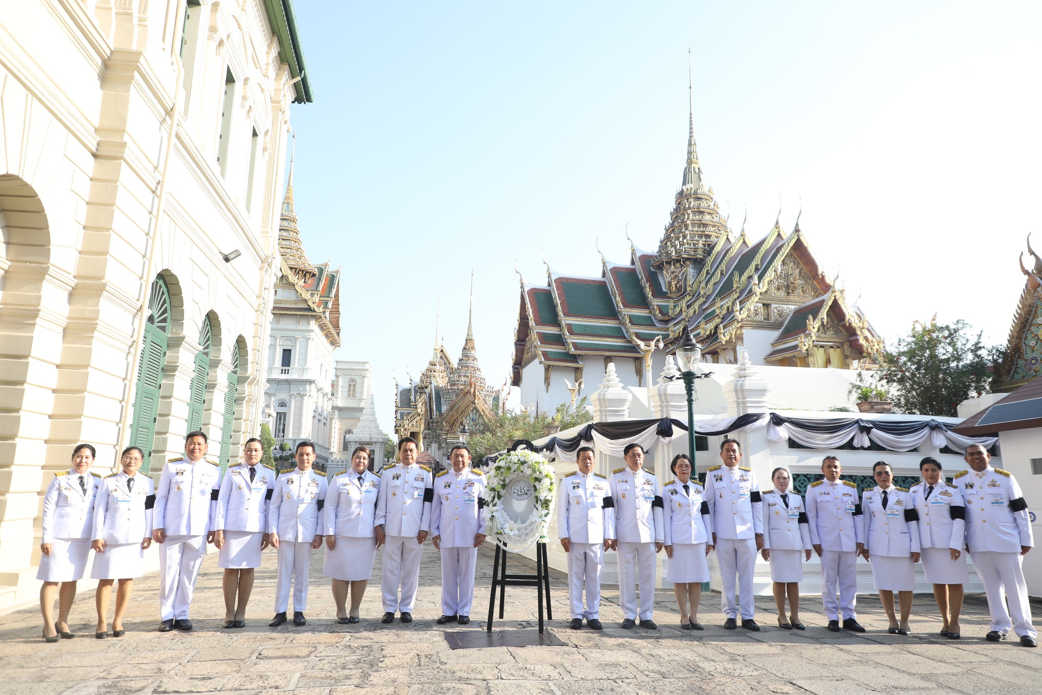 title - สพท. ร่วมพระพิธีธรรมสวดพระอภิธรรมพระบรมศพ สมเด็จพระนางเจ้าสิริกิติ์ พระบรมราชชนนีพันปีหลวง