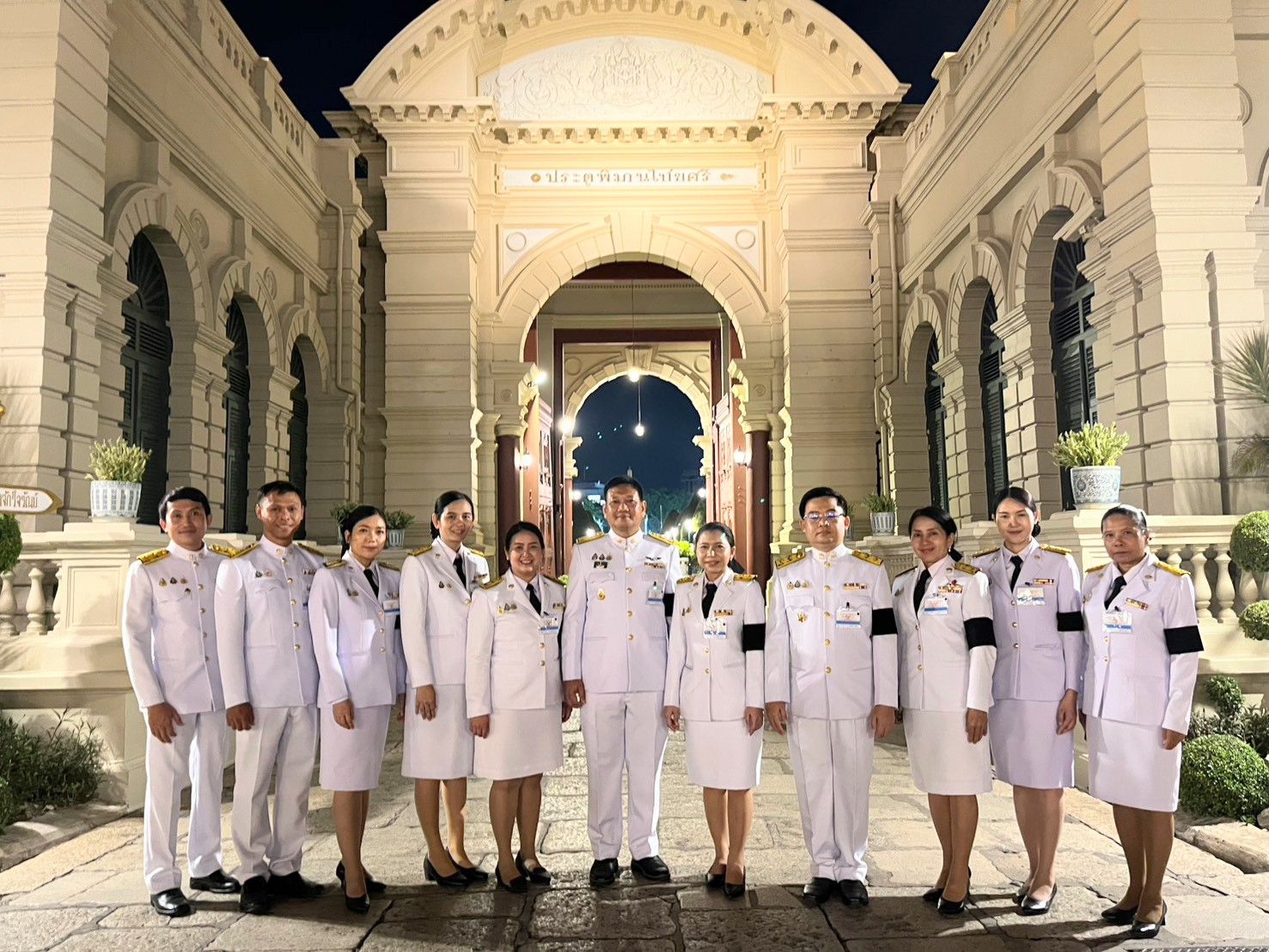 title - สพท. ร่วมพระพิธีธรรมสวดพระอภิธรรมพระบรมศพ สมเด็จพระนางเจ้าสิริกิติ์ พระบรมราชชนนีพันปีหลวง