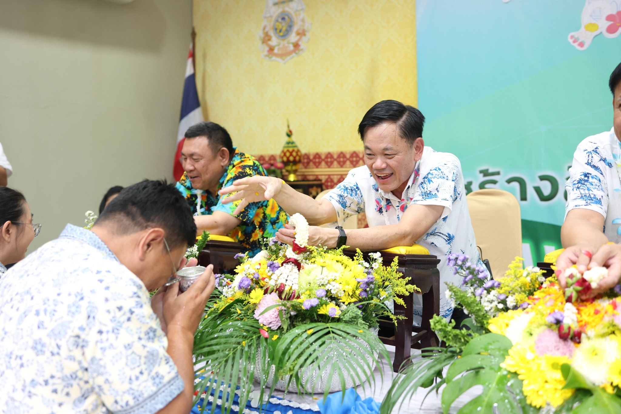 title - สพท. ร่วมประเพณีวันสงกรานต์ ประจำปี 2569 สรงน้ำพระ รดน้ำขอพรผู้ใหญ่ชื่นมื่น