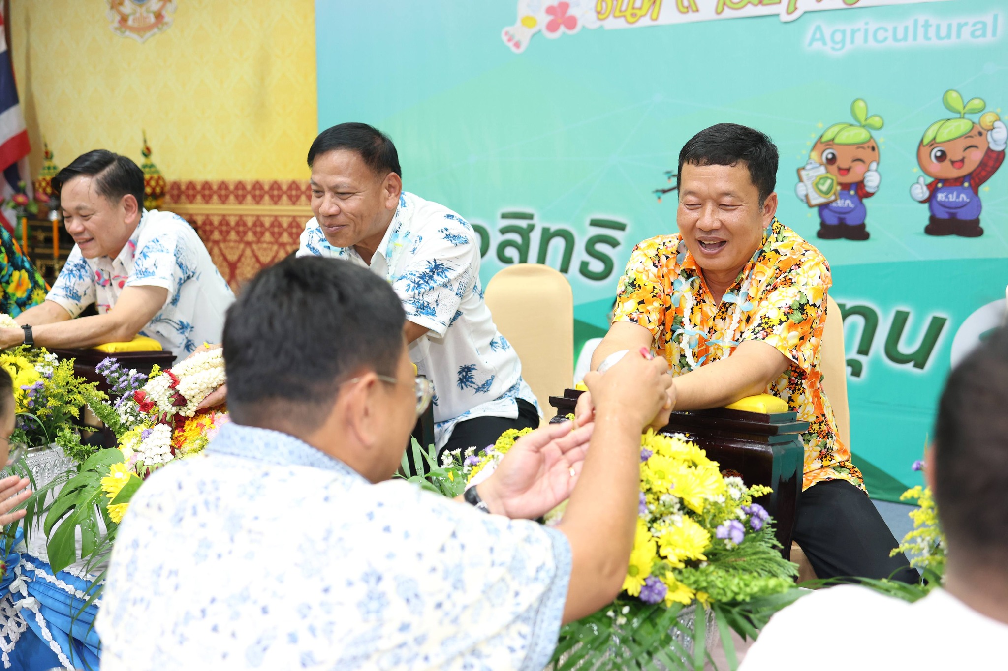 title - สพท. ร่วมประเพณีวันสงกรานต์ ประจำปี 2569 สรงน้ำพระ รดน้ำขอพรผู้ใหญ่ชื่นมื่น