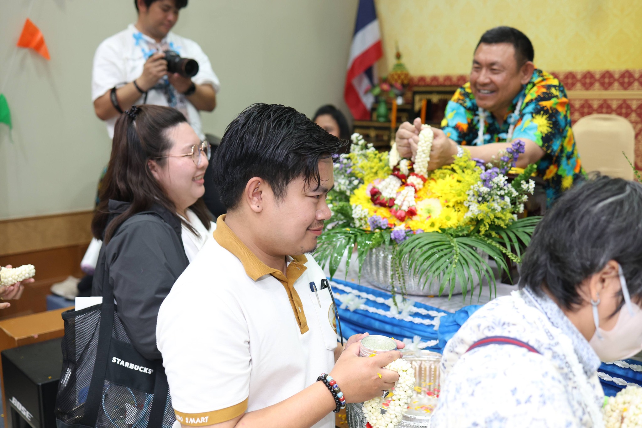 title - สพท. ร่วมประเพณีวันสงกรานต์ ประจำปี 2569 สรงน้ำพระ รดน้ำขอพรผู้ใหญ่ชื่นมื่น