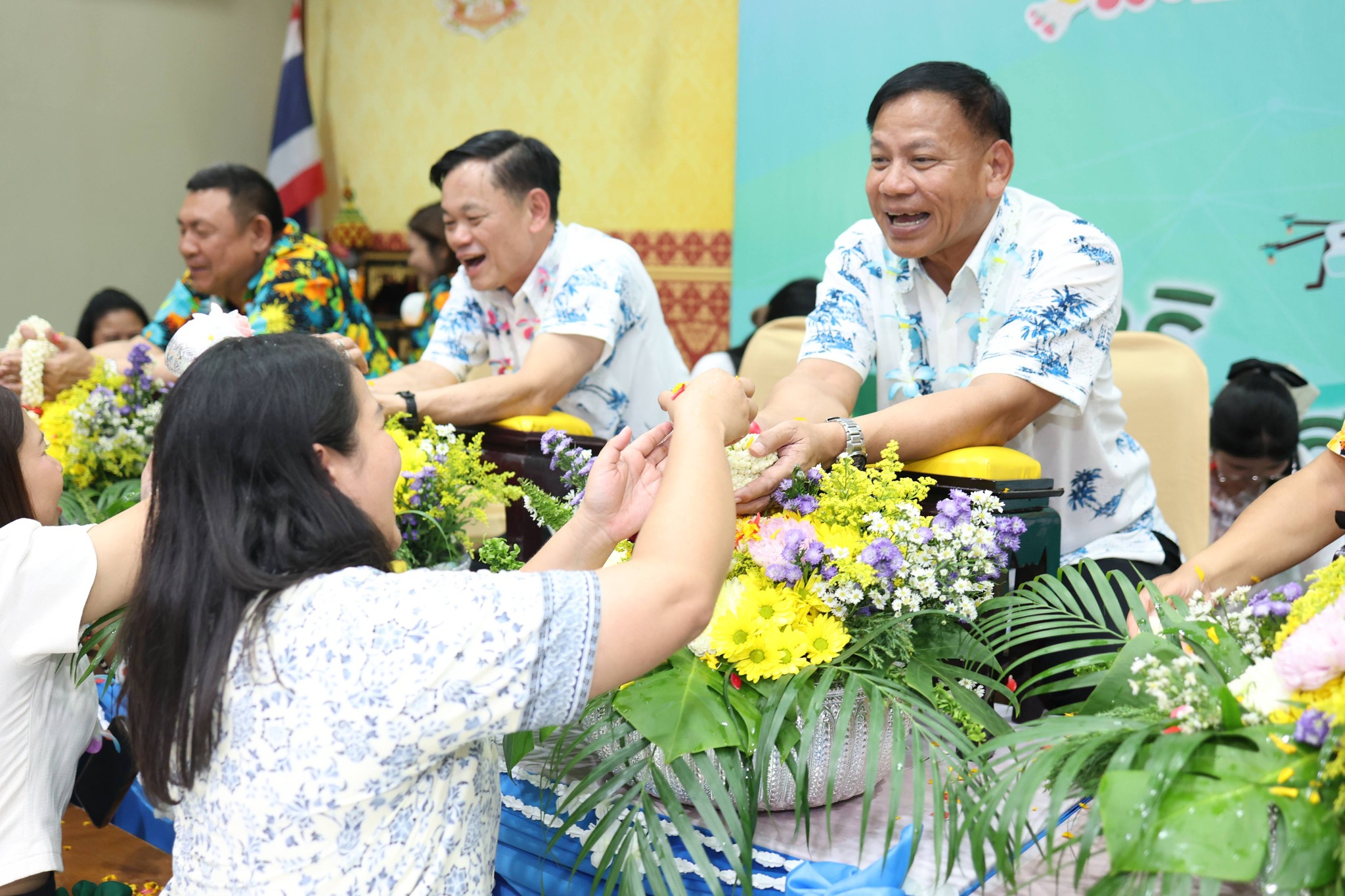 title - สพท. ร่วมประเพณีวันสงกรานต์ ประจำปี 2569 สรงน้ำพระ รดน้ำขอพรผู้ใหญ่ชื่นมื่น