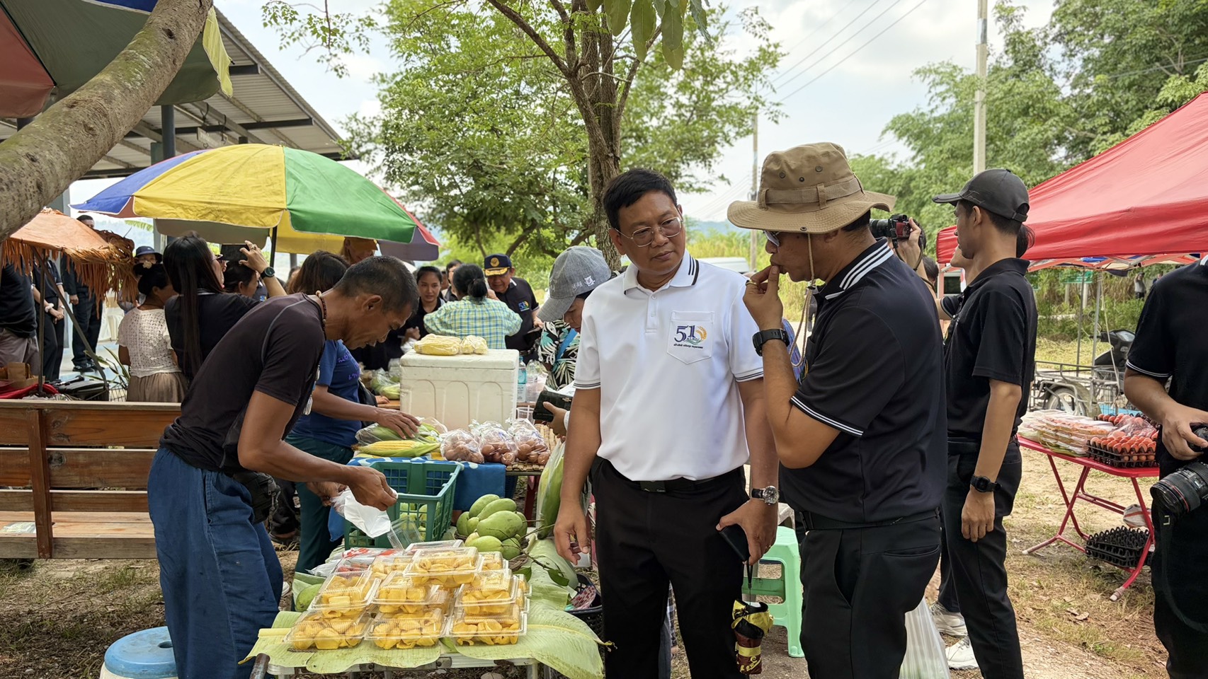 title - สพท. ร่วมรับมอบโครงการระบบสูบน้ำพลังงานแสงอาทิตย์ พื้นที่ คทช.เขาซก จ.ชลบุรี