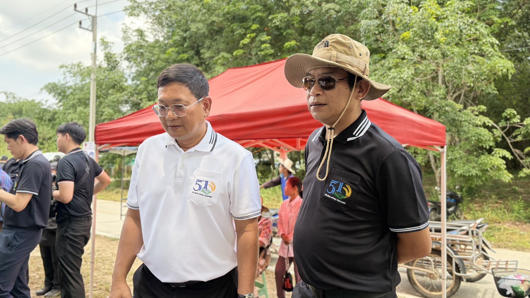 title - สพท. ร่วมรับมอบโครงการระบบสูบน้ำพลังงานแสงอาทิตย์ พื้นที่ คทช.เขาซก จ.ชลบุรี