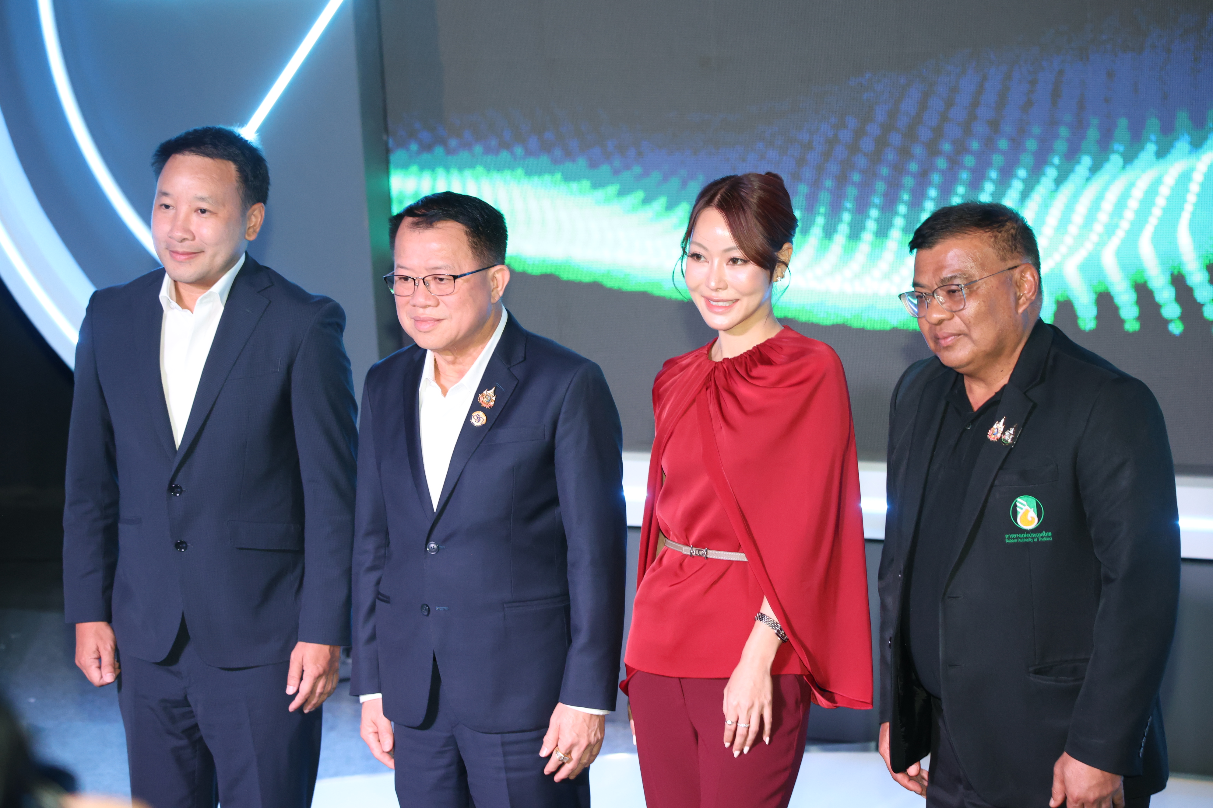 title - สพท. ร่วมงาน MOU ขับเคลื่อนพัฒนาธุรกิจ เทคโนโลยี และส่งเสริมตลาดอุตสาหกรรมเกษตรไทย