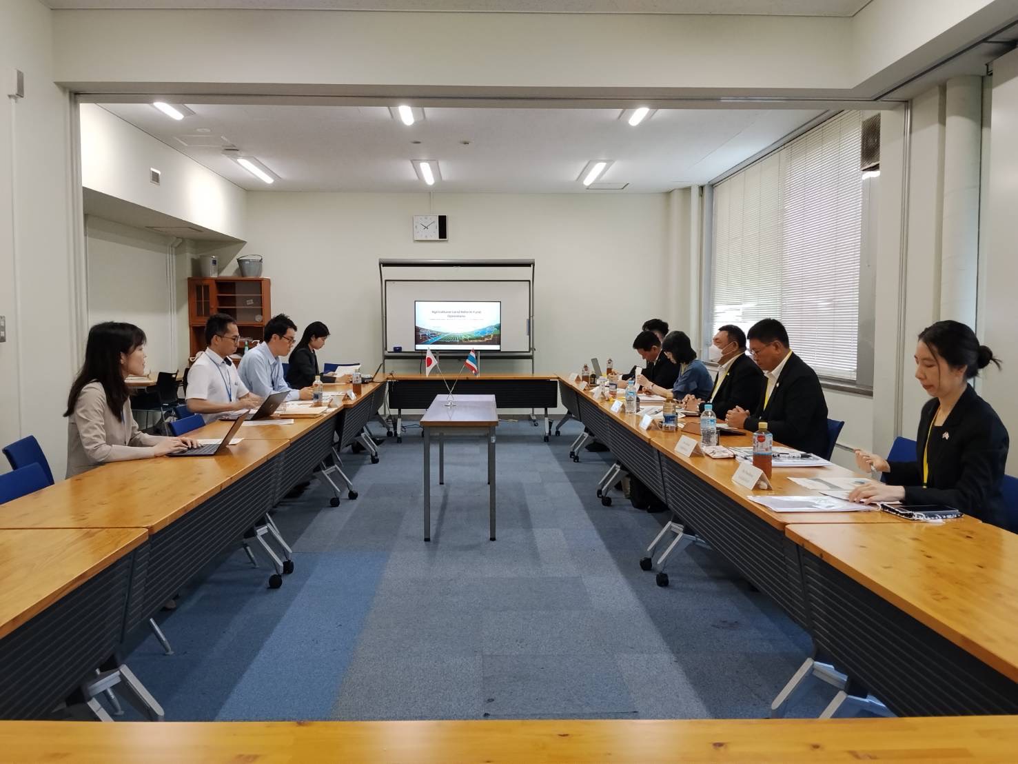 title - ผอ.สพท. ร่วมคณะหารือ Rural Development Bureau และ Policy Research Institute ญี่ปุ่น ถอดบทเรียนการพัฒนาโครงสร้างพื้นฐานและเกษตรชุมชน