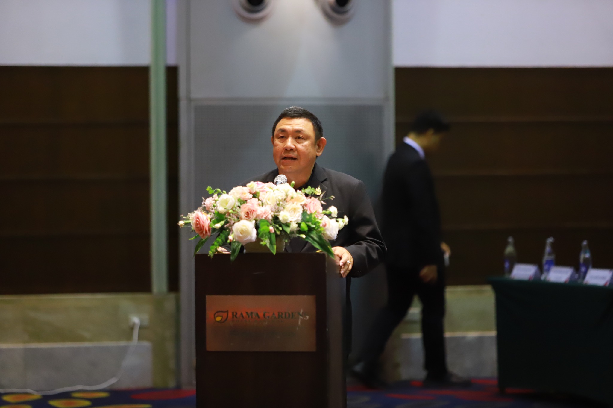 title - ผอ.สพท. ร่วมรับมอบนโยบาย รมช.วัชระพล บริหารจัดการที่ดิน เร่งมอบสิทธิทำกินเกษตรกร