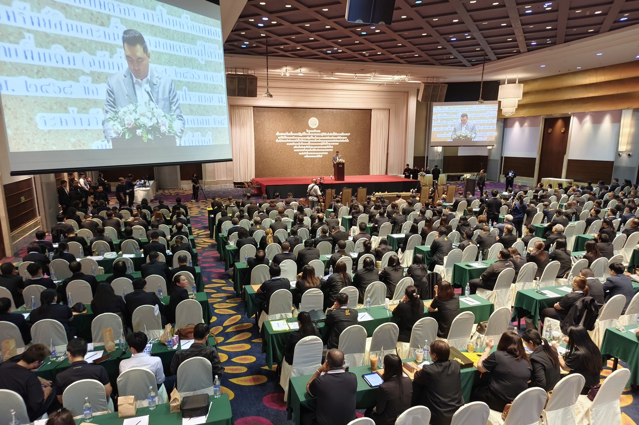 title - ผอ.สพท. ร่วมรับมอบนโยบาย รมช.วัชระพล บริหารจัดการที่ดิน เร่งมอบสิทธิทำกินเกษตรกร