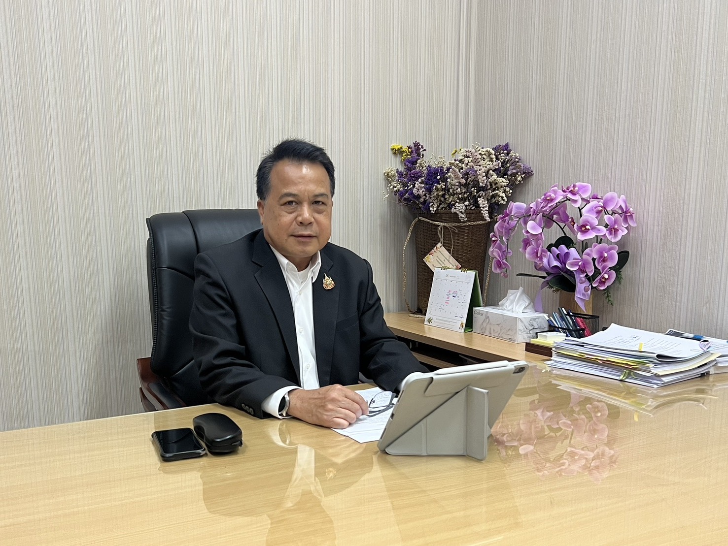 title - รองเลขาธิการ ส.ป.ก. เปิดโครงการ ยกระดับ “Smart Farmer ต้นแบบในเขตปฏิรูปที่ดิน” สร้างเครือข่าย พลิกโฉมเกษตรกรสู่ผู้ประกอบการอัจฉริยะยุคใหม่
