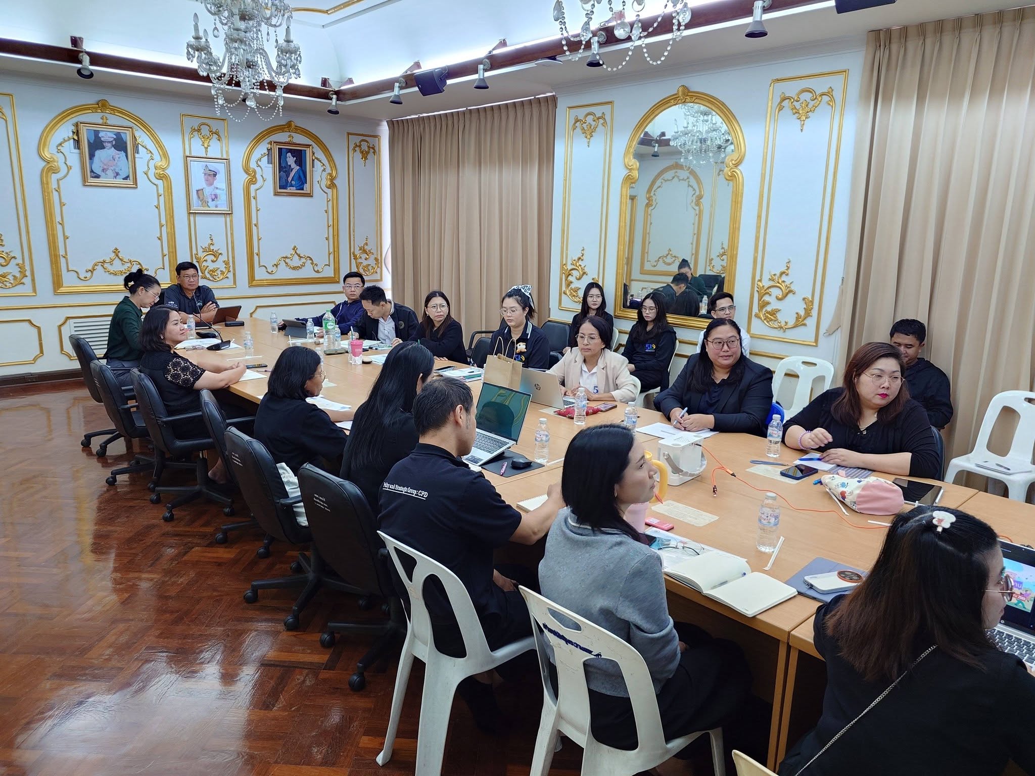 title - สพท. ถอดบทเรียนการลงพื้นที่ติดตามผลการดำเนินงานรายกลุ่ม ปีงบประมาณ 2569