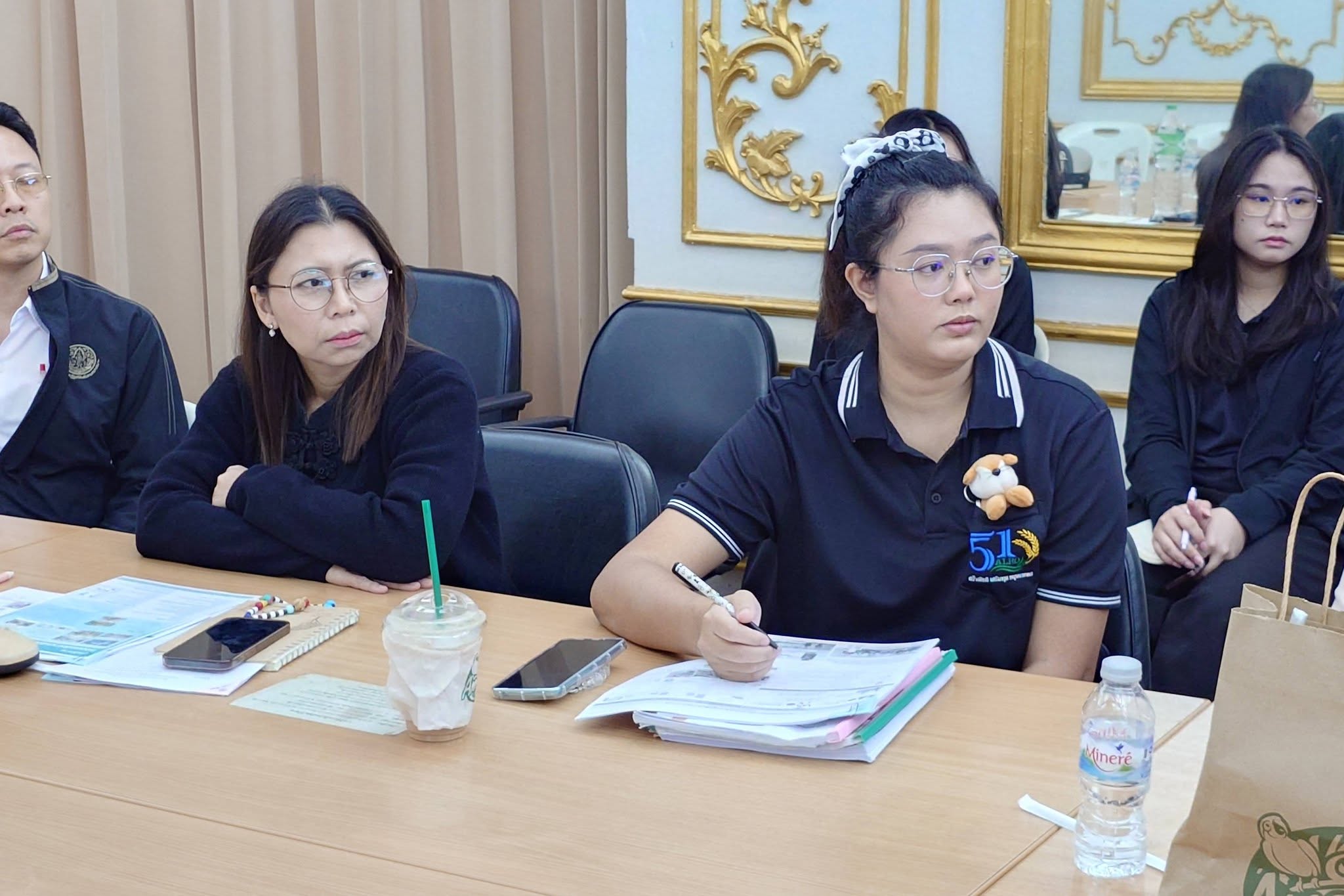 title - สพท. ถอดบทเรียนการลงพื้นที่ติดตามผลการดำเนินงานรายกลุ่ม ปีงบประมาณ 2569