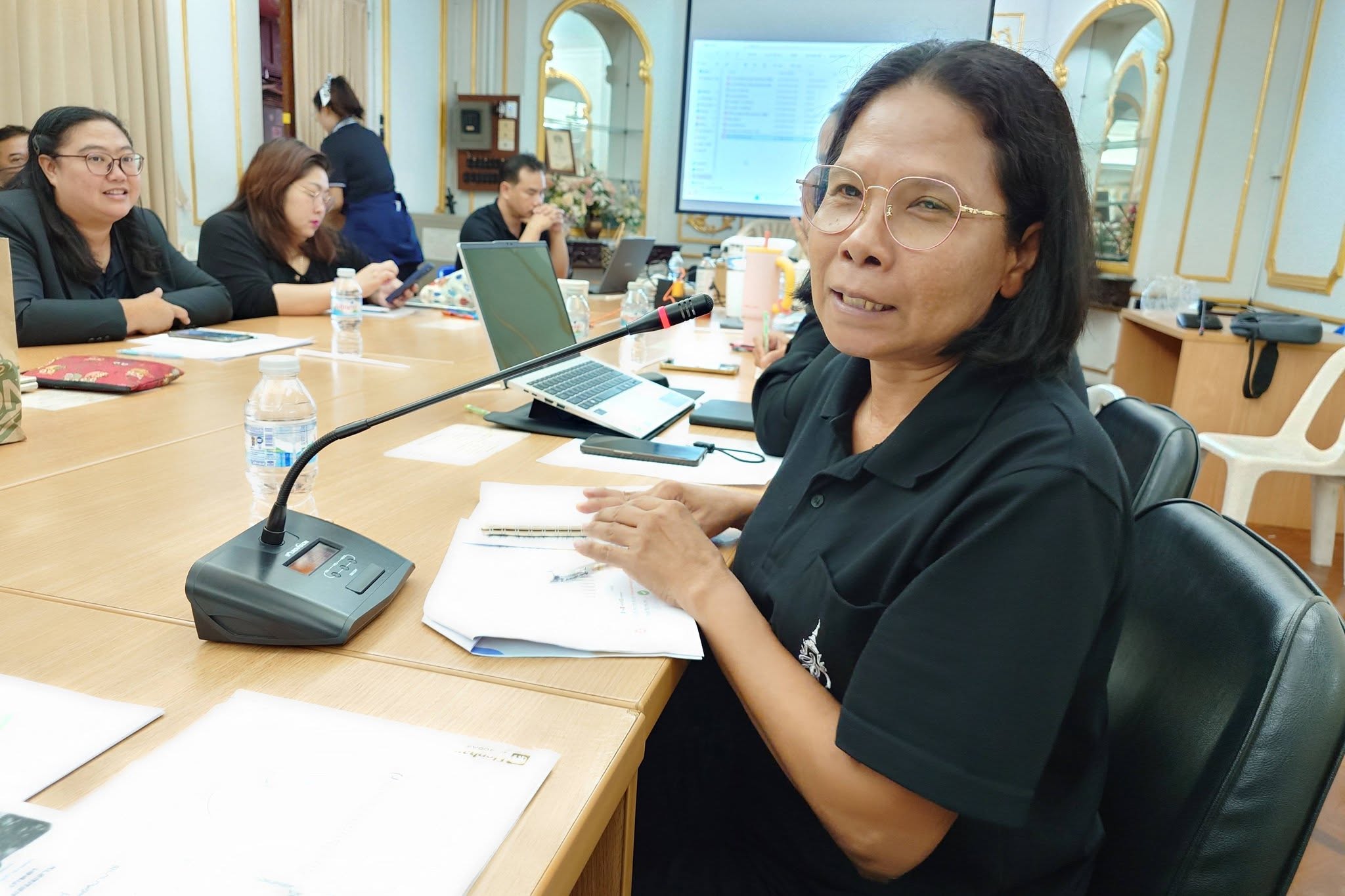 title - สพท. ถอดบทเรียนการลงพื้นที่ติดตามผลการดำเนินงานรายกลุ่ม ปีงบประมาณ 2569
