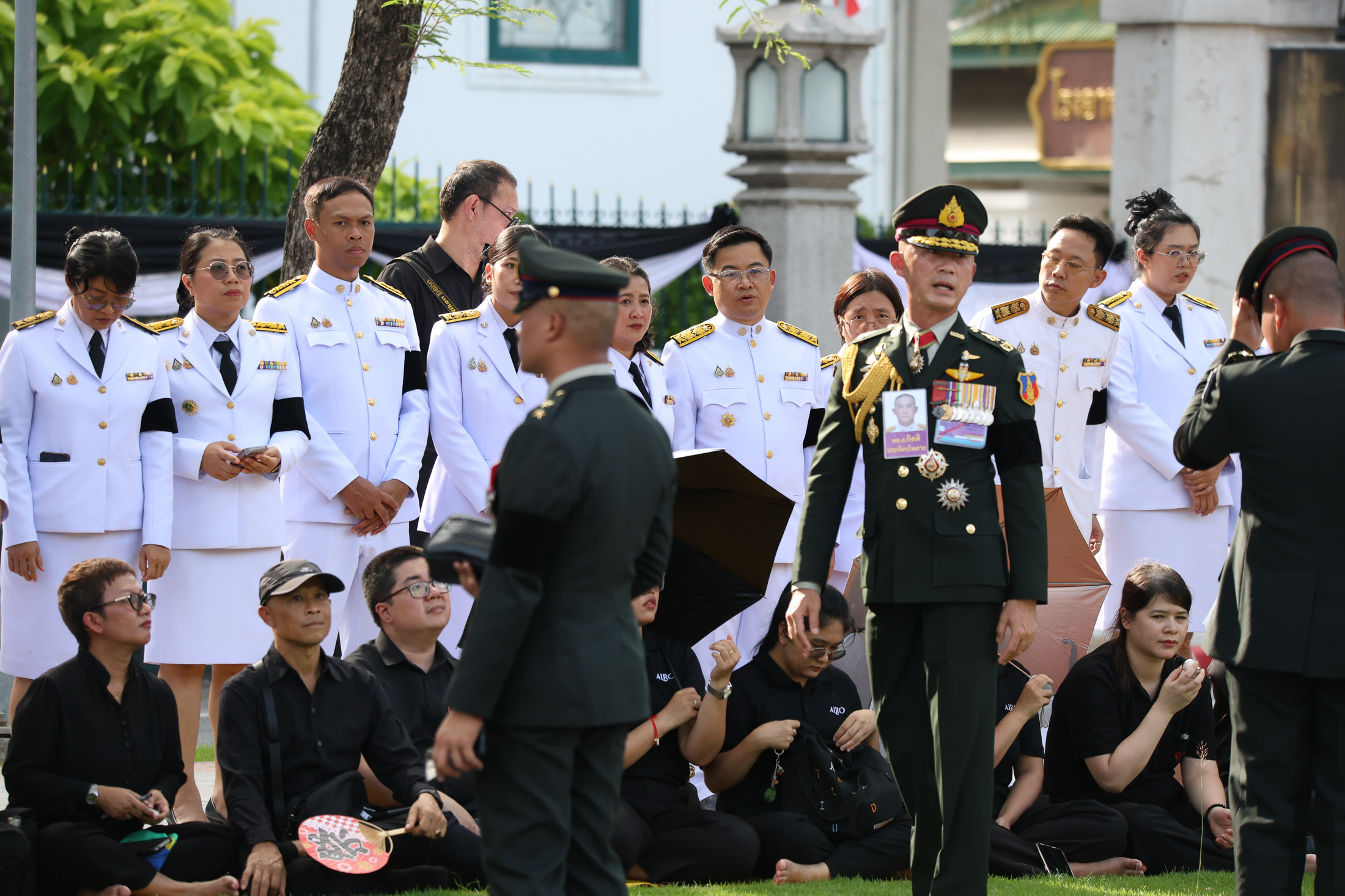 title - สพท. ร่วมรับขบวนเชิญพระศพ สมเด็จพระเจ้าลูกเธอ เจ้าฟ้าพัชรกิติยาภา นเรนทิราเทพยวดี กรมหลวงราชสาริณีสิริพัชร มหาวัชรราชธิดา