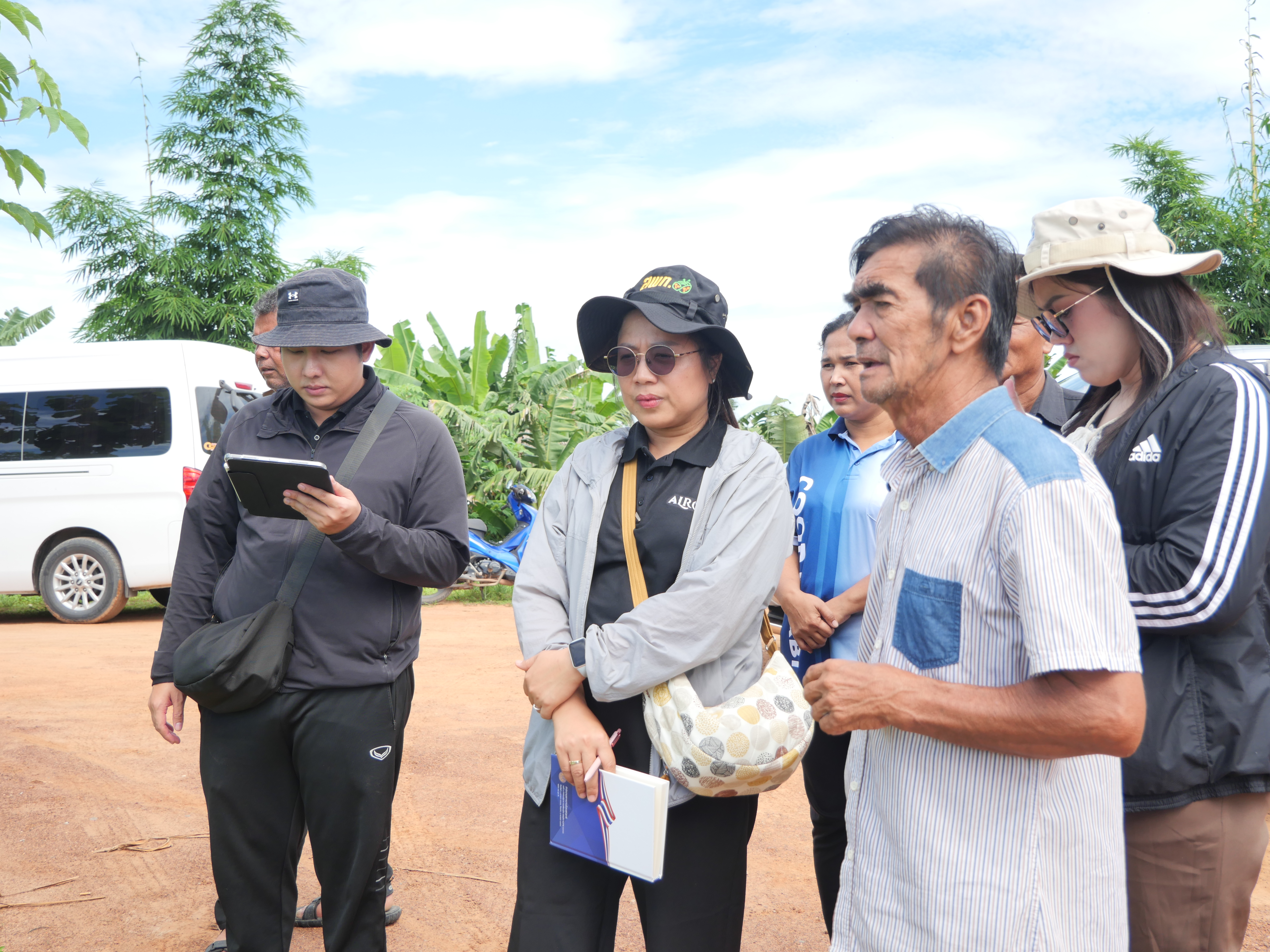 กพม. ติดตามผลการดำเนินงานส่งเสริมและพัฒนาอาชีพในพื้นที่ คทช. จังหวัดกระบี่ (ข่าวแชร์)