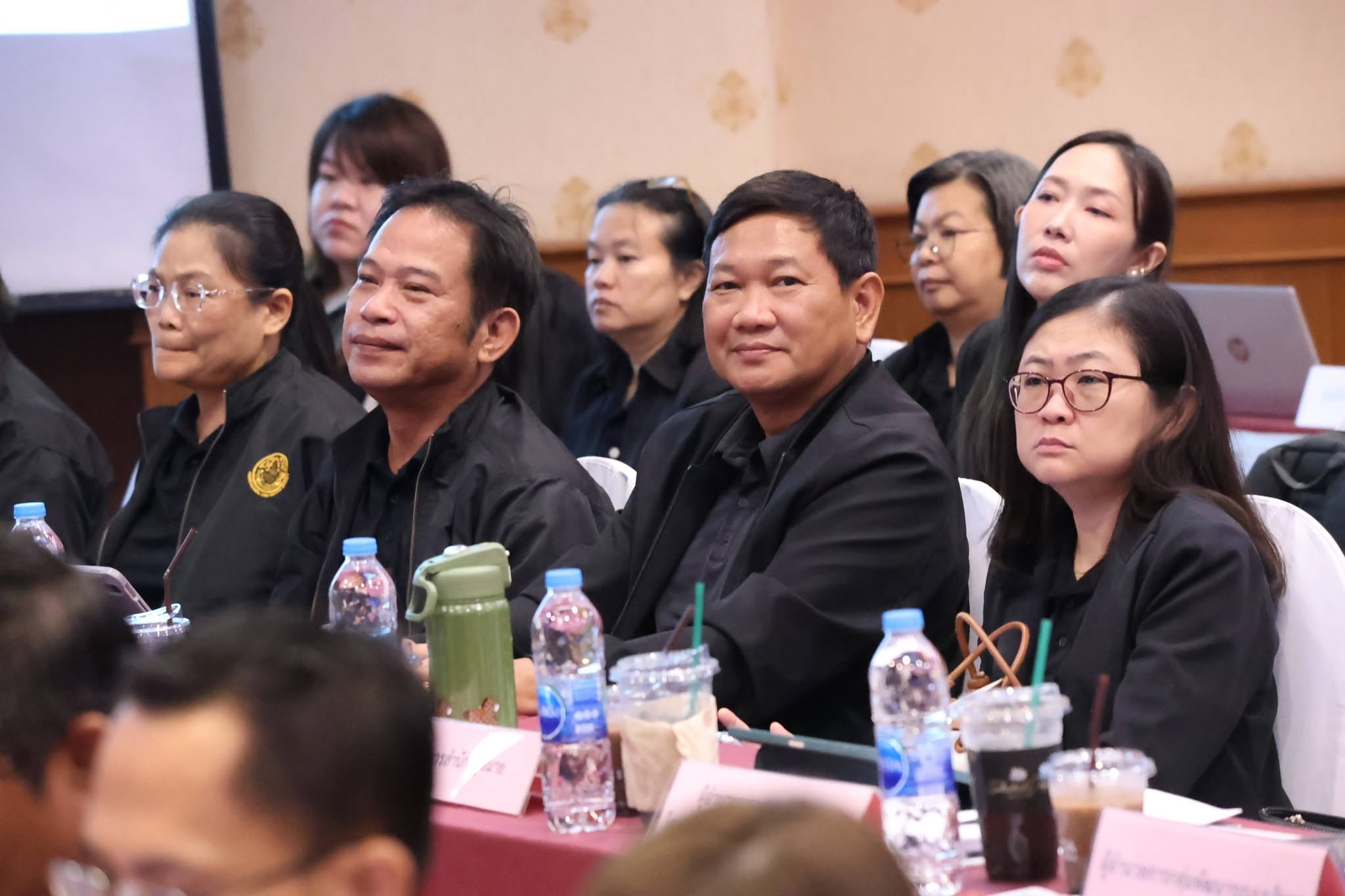 title - สพท. ร่วมประชุมคณะทำงานติดตามเร่งรัดการใช้จ่ายงบปี ‘69 ภาคกลางและใต้