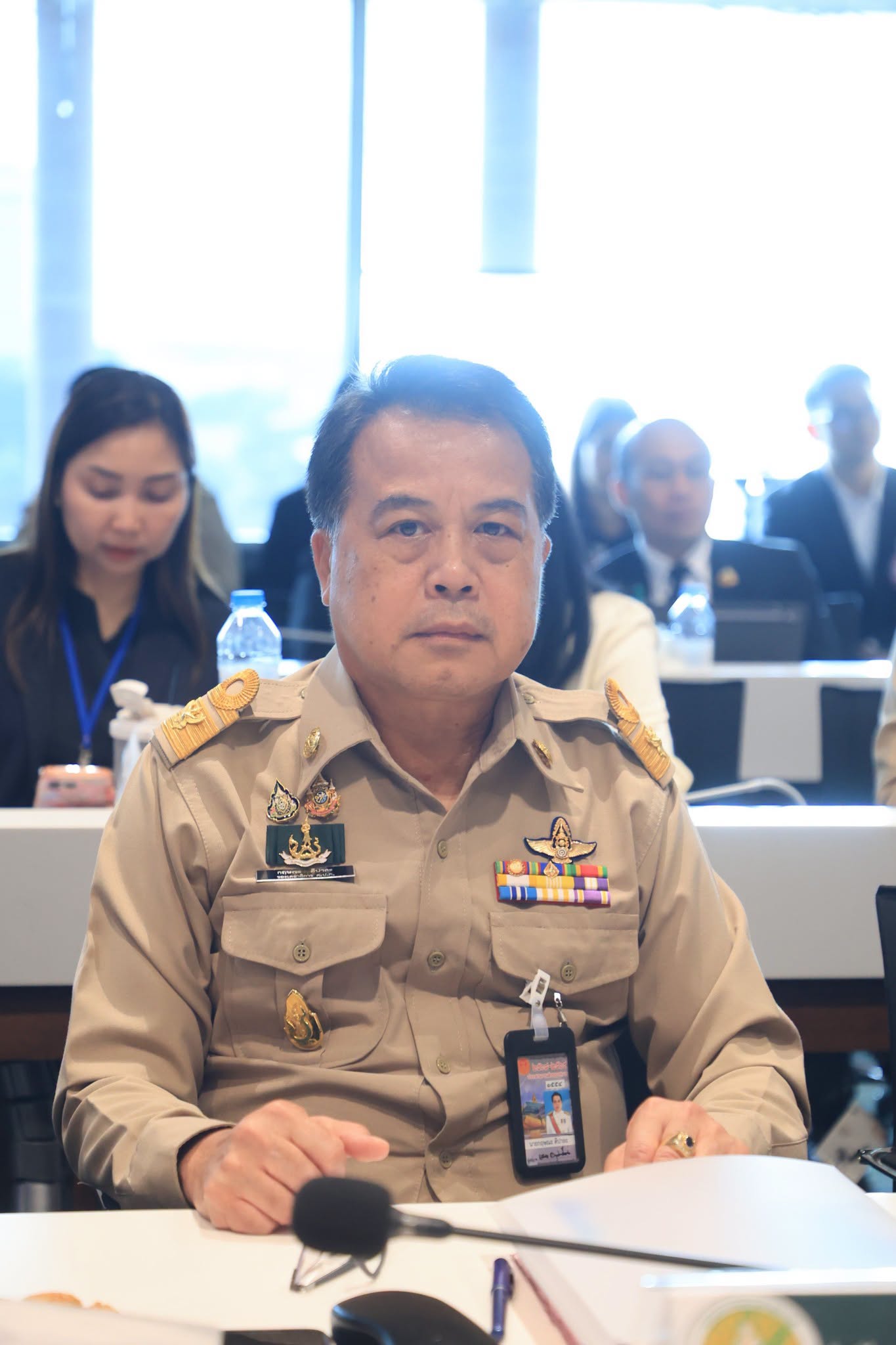 title - ผอ.สพท. ร่วมประชุมหลักเกณฑ์พิจารณากลั่นกรองแผนงาน/โครงการ พรก.เงินกู้แก้ผลกระทบสถานการณ์วิกฤตด้านพลังงาน และสร้างการเปลี่ยนผ่านด้านพลังงานของประเทศ พ.ศ. 2569
