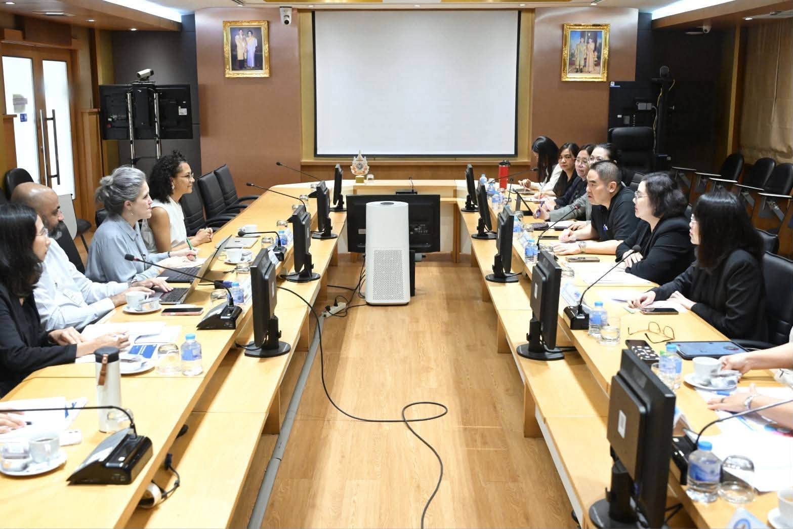 title - ส.ป.ก. ร่วมประชุมรับฟัง FAO เสนอผลศึกษาความเสี่ยงภูมิอากาศชนบทไทย พร้อมหลากหน่วยงานร่วมระดมความเห็นพัฒนานโยบาย