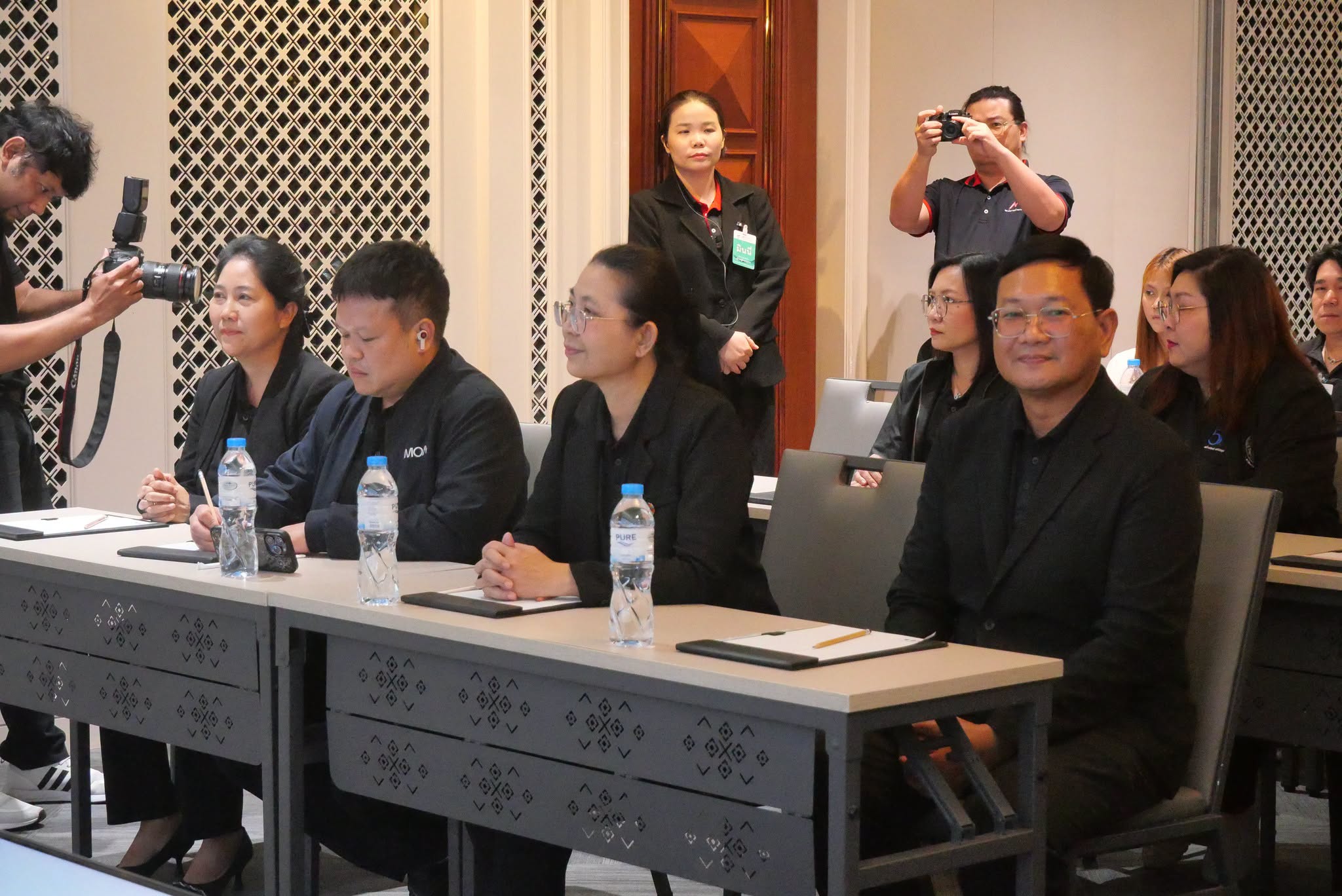 title - สพท. ร่วมงาน MOU ระหว่าง ส.ป.ก. และ มูลนิธิสถาบันการสร้างชาติ 