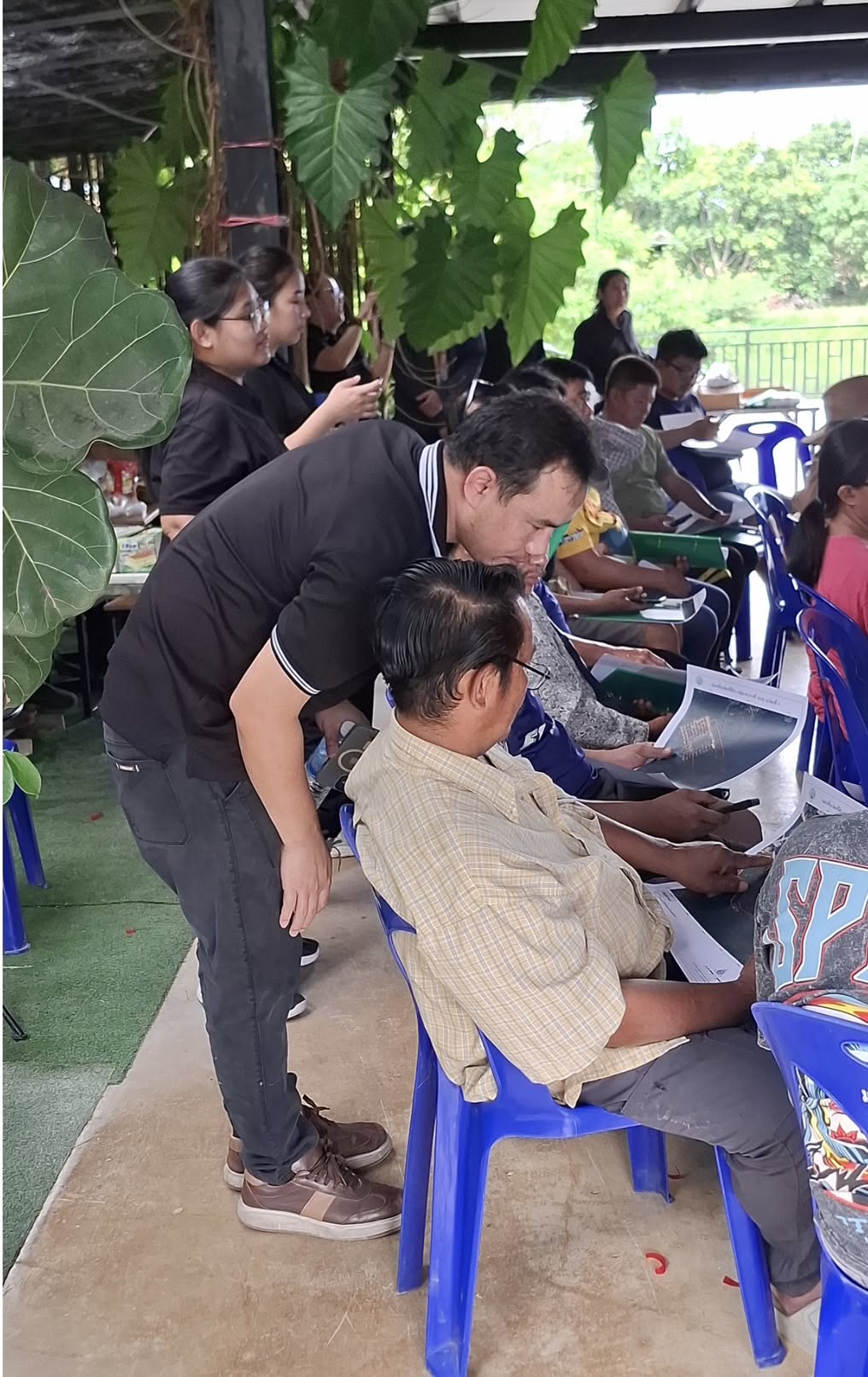 title - ส.ป.ก. ลงพื้นที่อำเภอบ่อทอง จังหวัดชลบุรี เพื่อเสริมทักษะเกษตรกรจัดเก็บข้อมูลต้นไม้