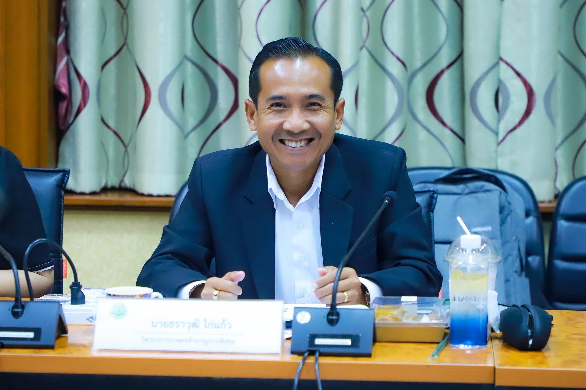 title - ผชช. นำทีม สพท. ร่วมประชุม GIZ ขับเคลื่อนพลังงานทดแทน มุ่งยกระดับเทคโนโลยีในพื้นที่ คทช. พร้อมลุยขยายผลเกษตรกรรมยั่งยืน