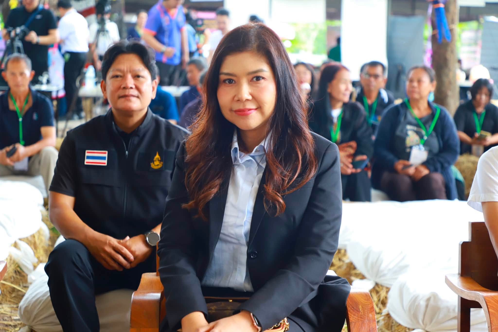title - ส.ป.ก. จัดสัมมนาใหญ่ ดึงตัวแทน 41 จังหวัดในเขตปฏิรูปที่ดิน ลุยสร้างนวัตกรรมเกษตรยั่งยืนยุคใหม่