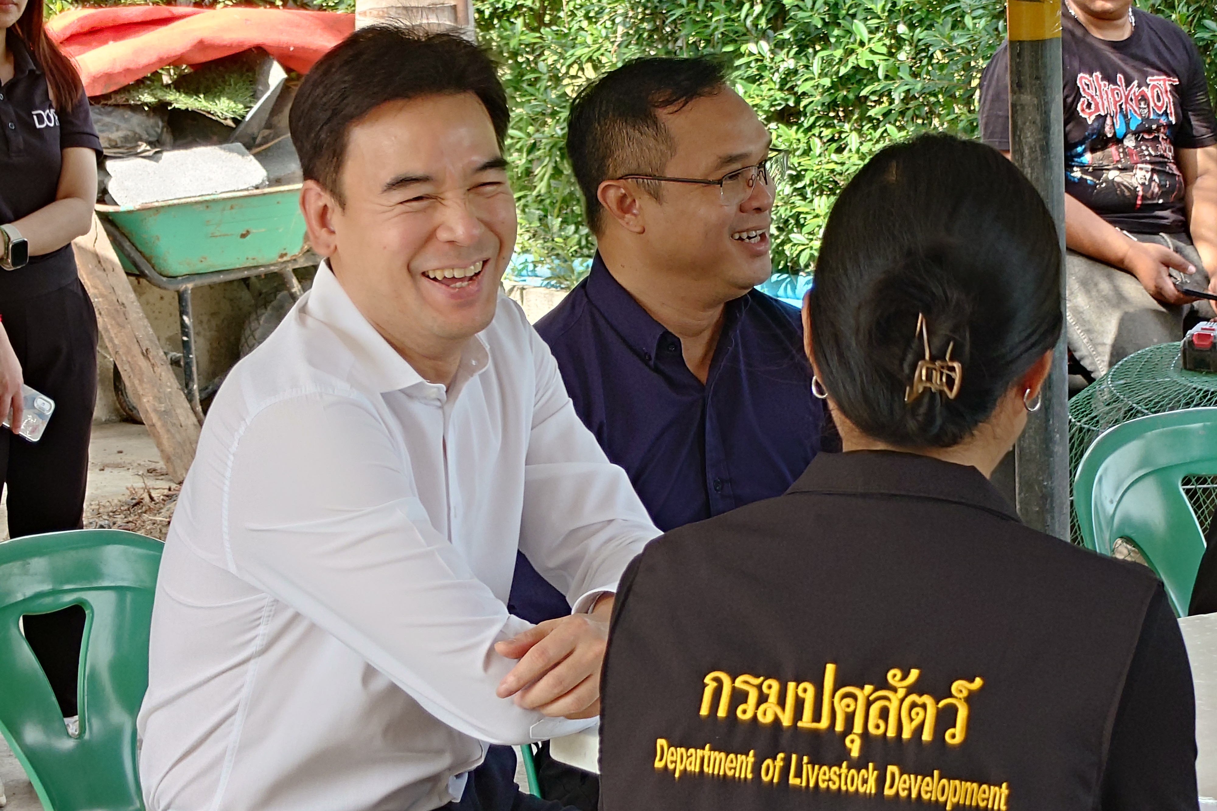 title - สพท. ร่วมคณะทำงานกระทรวงเกษตรฯ ลุยตรวจแปลงทดสอบนวัตกรรมเกษตรเขตเมือง นำร่องกรุงเทพมหานคร
