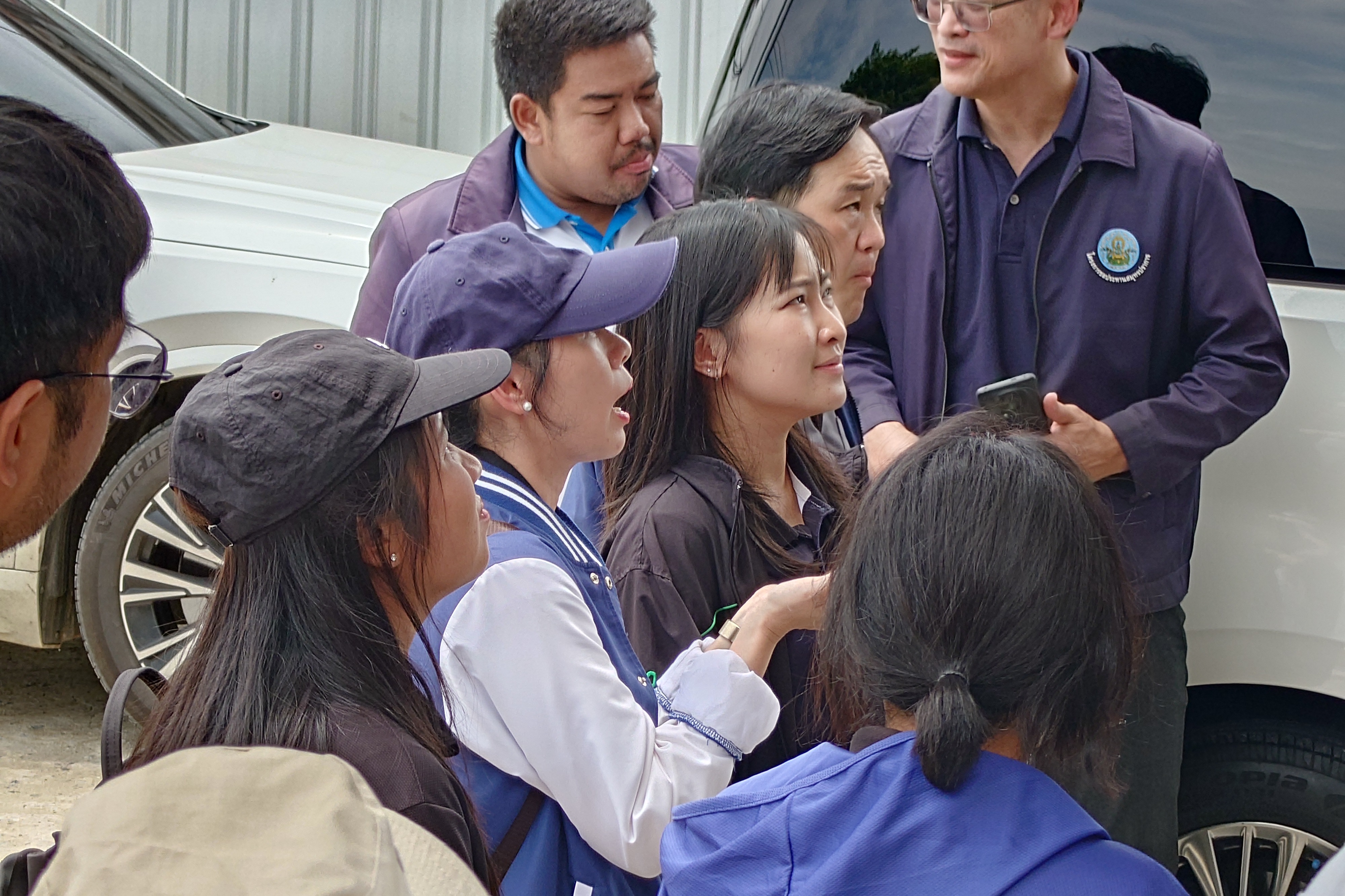 title - สพท. ร่วมคณะทำงานกระทรวงเกษตรฯ ลุยตรวจแปลงทดสอบนวัตกรรมเกษตรเขตเมือง นำร่องกรุงเทพมหานคร
