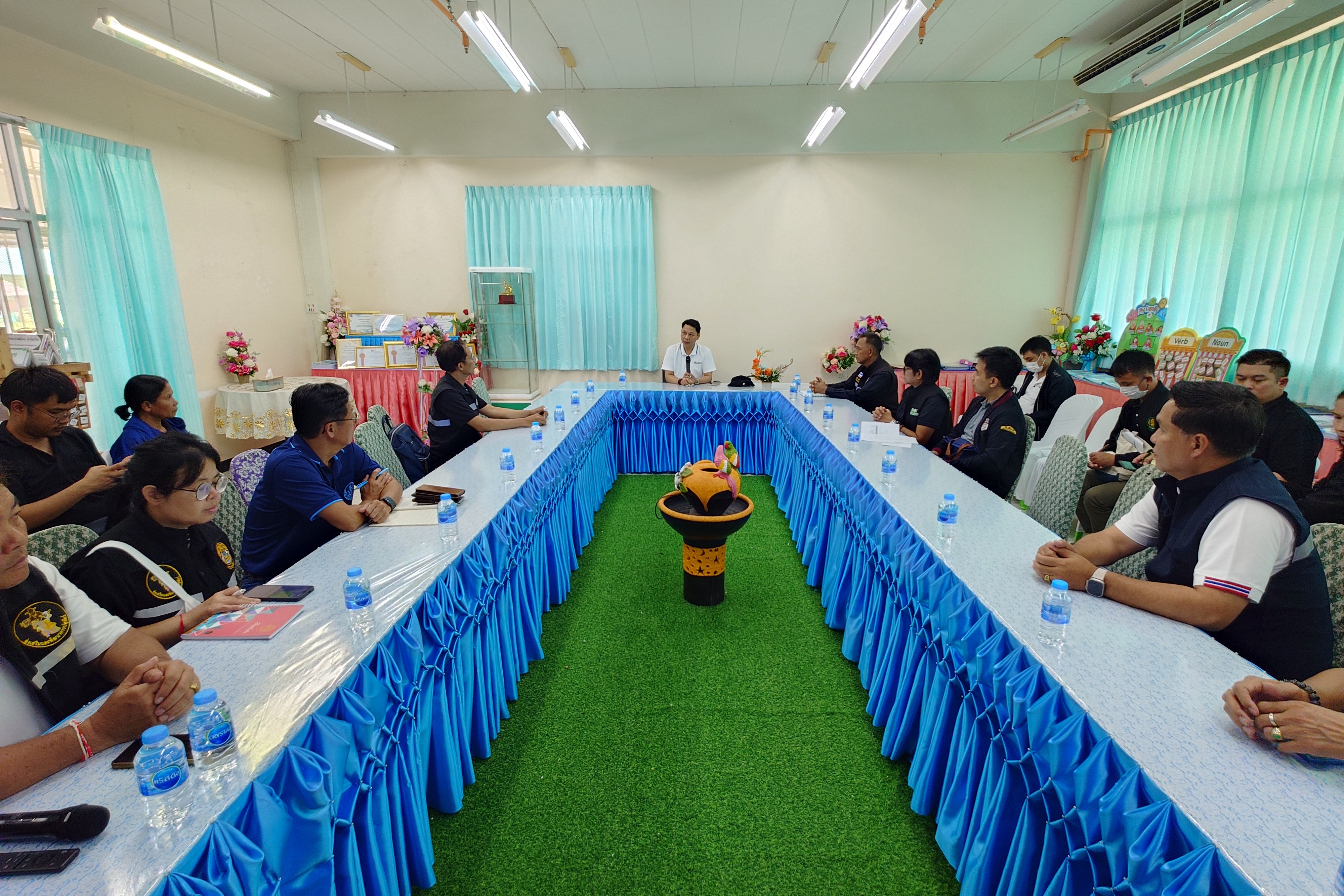 title - สพท. ร่วมคณะทำงานกระทรวงเกษตรฯ ลุยตรวจแปลงทดสอบนวัตกรรมเกษตรเขตเมือง นำร่องกรุงเทพมหานคร