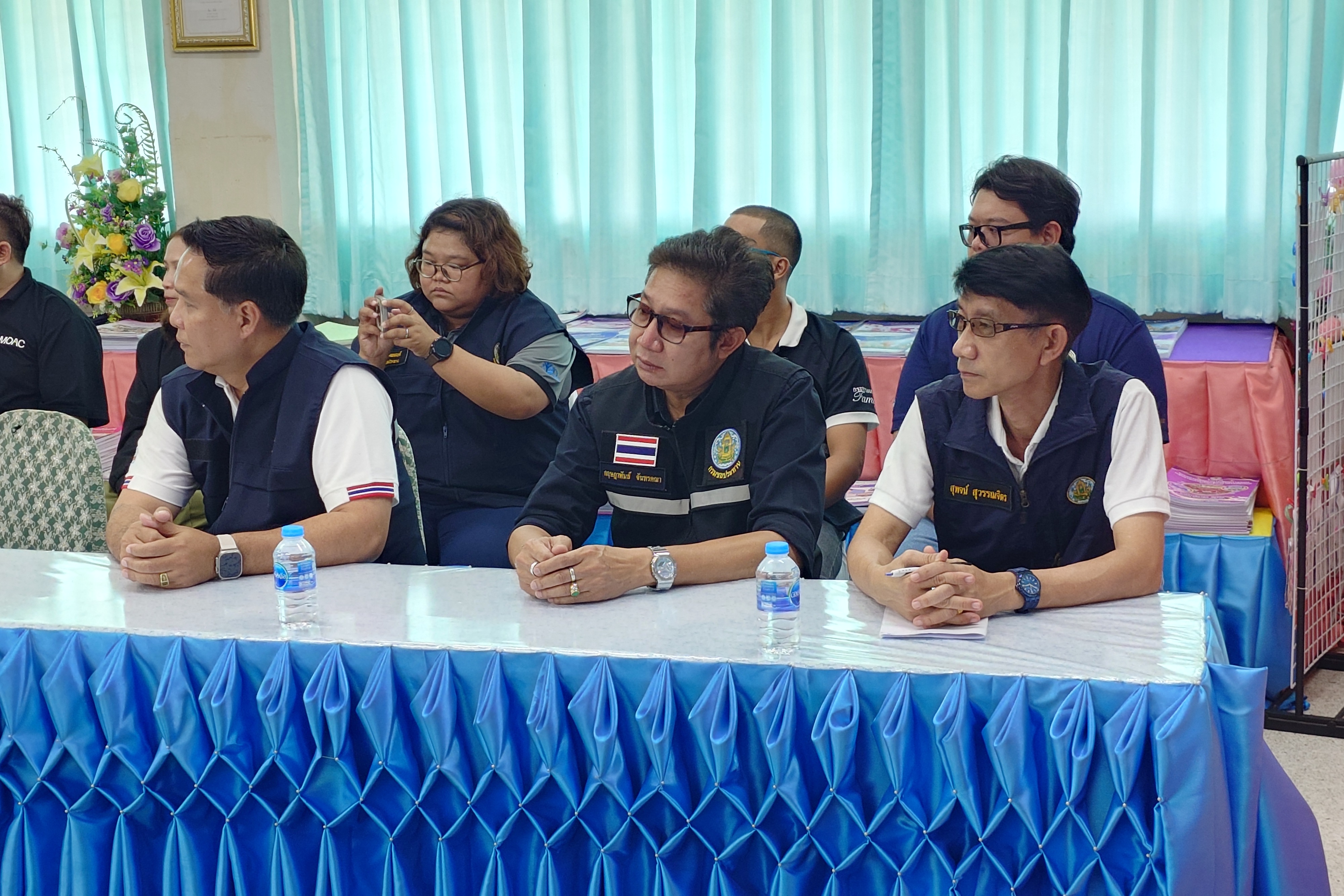 title - สพท. ร่วมคณะทำงานกระทรวงเกษตรฯ ลุยตรวจแปลงทดสอบนวัตกรรมเกษตรเขตเมือง นำร่องกรุงเทพมหานคร