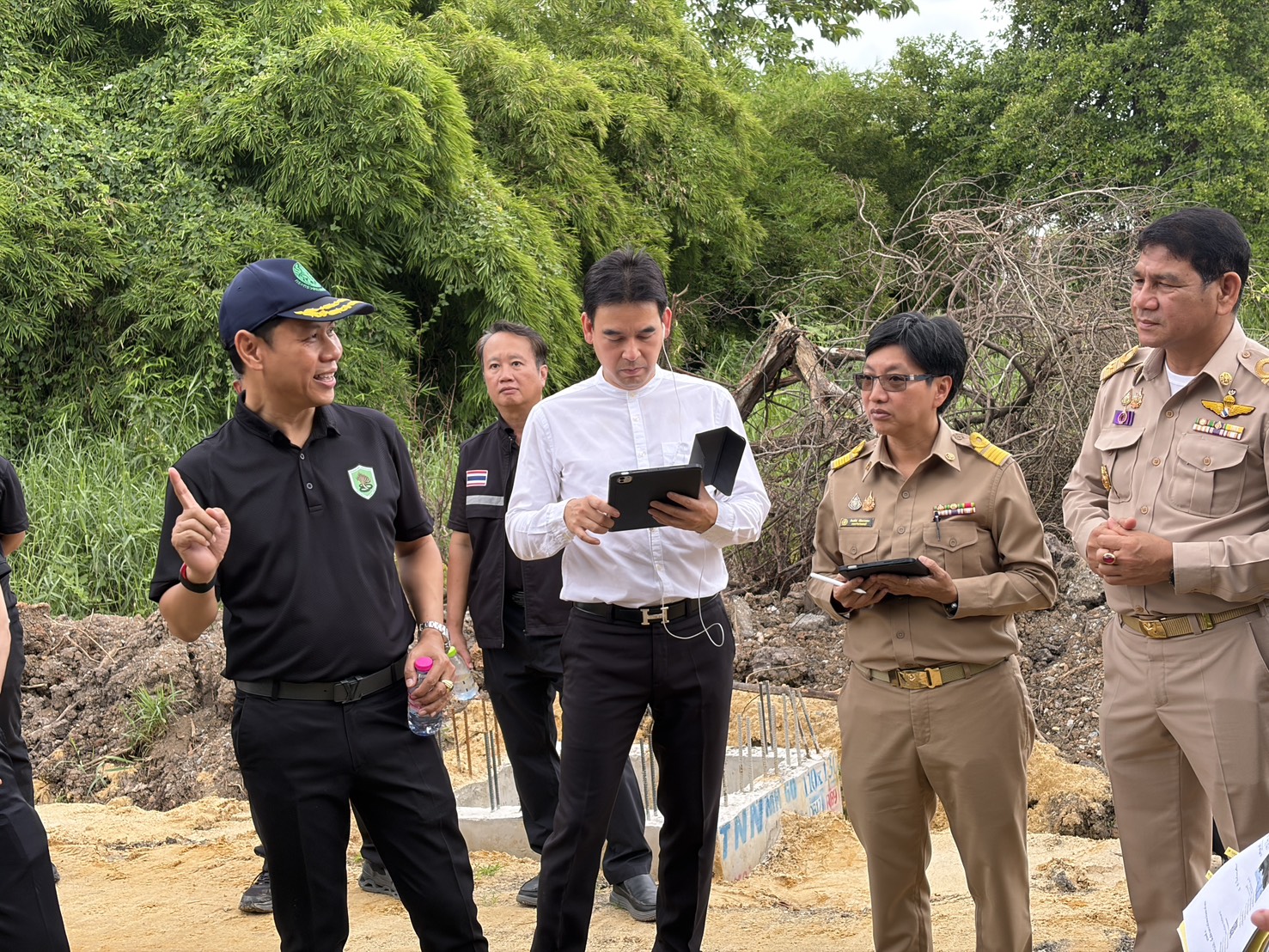 สพท. ลงพื้นที่ตรวจแปลงทดสอบโครงการแปลงว่างสร้างค่า จ.นนทบุรี