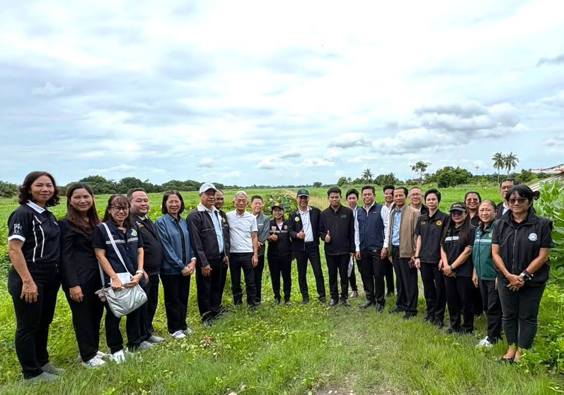 title - สพท. ลงพื้นที่ตรวจแปลงทดสอบโครงการแปลงว่างสร้างค่า จ.ปทุมธานี