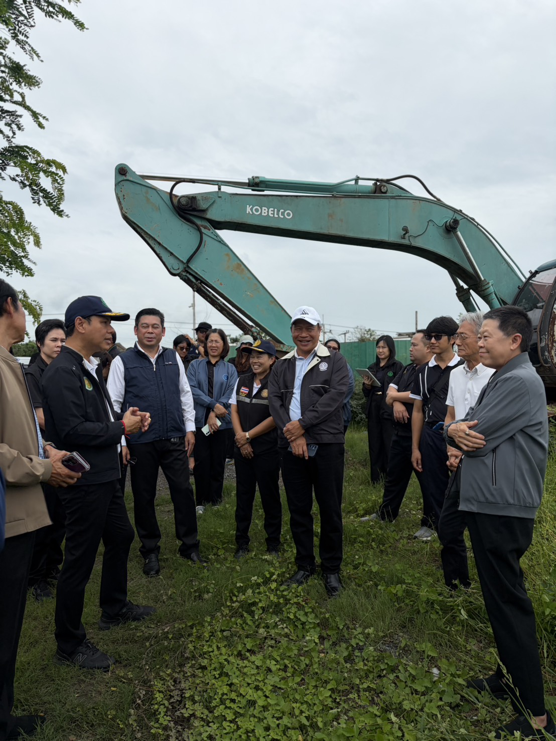 title - สพท. ลงพื้นที่ตรวจแปลงทดสอบโครงการแปลงว่างสร้างค่า จ.ปทุมธานี