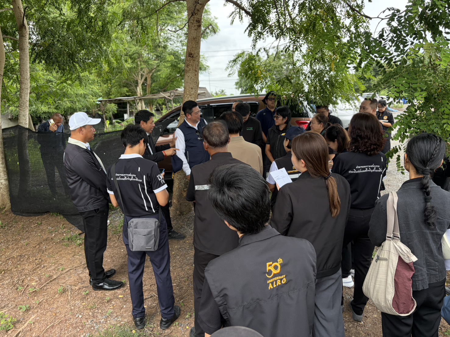 title - สพท. ลงพื้นที่ตรวจแปลงทดสอบโครงการแปลงว่างสร้างค่า จ.ปทุมธานี