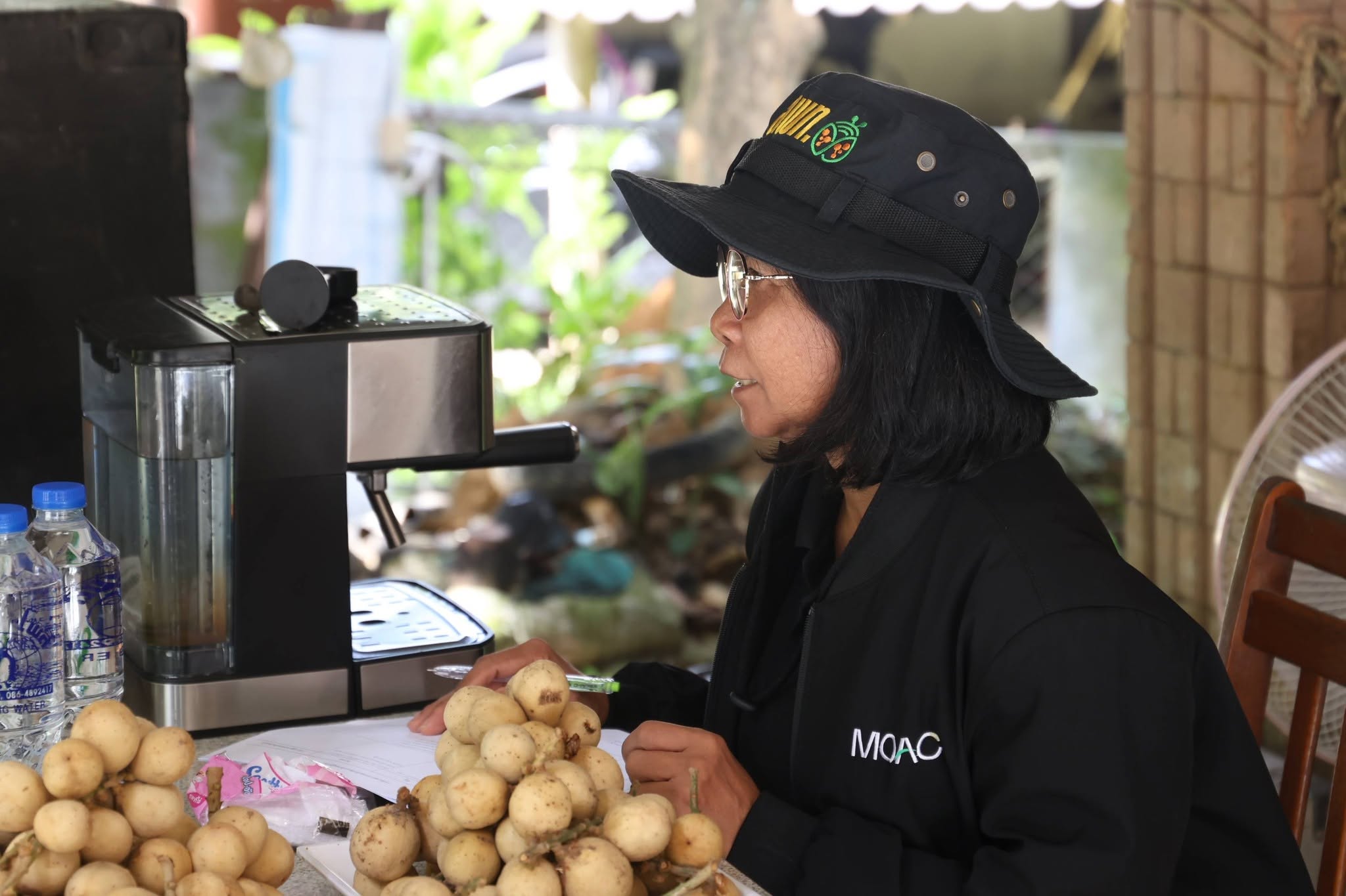 title - กพม. ติดตาม Smart Farmer สตูล หนุนปรับพื้นที่ยาง ทำเกษตรผสมผสานสร้างรายได้