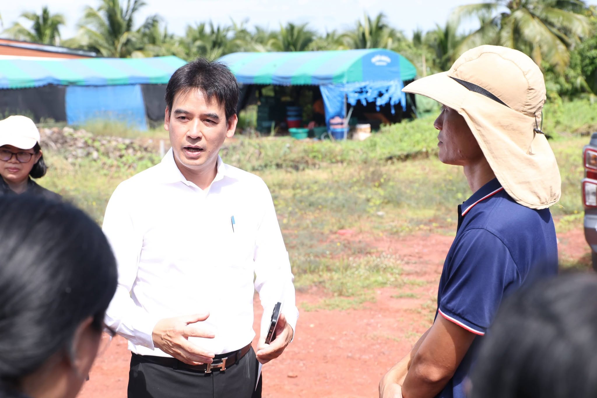 title - ส.ป.ก. ร่วมคณะลงพื้นที่ตรวจเยี่ยมแปลงทดสอบ โครงการพัฒนาพื้นที่การเกษตรนวัตกรรมและเกษตรกรรุ่นใหม่ฯ จ.สมุทรสาคร
