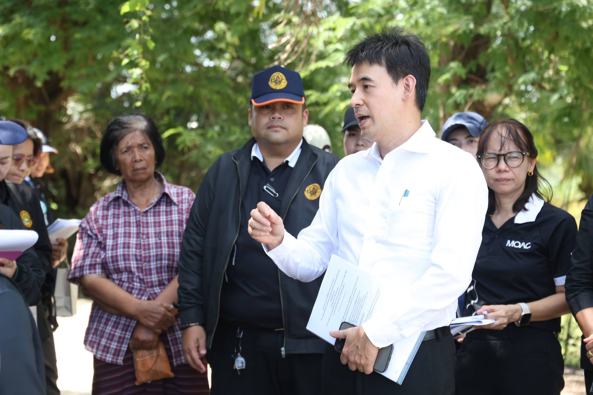 title - ส.ป.ก. ร่วมคณะลงพื้นที่ตรวจเยี่ยมแปลงทดสอบ โครงการพัฒนาพื้นที่การเกษตรนวัตกรรมและเกษตรกรรุ่นใหม่ฯ จ.สมุทรสาคร
