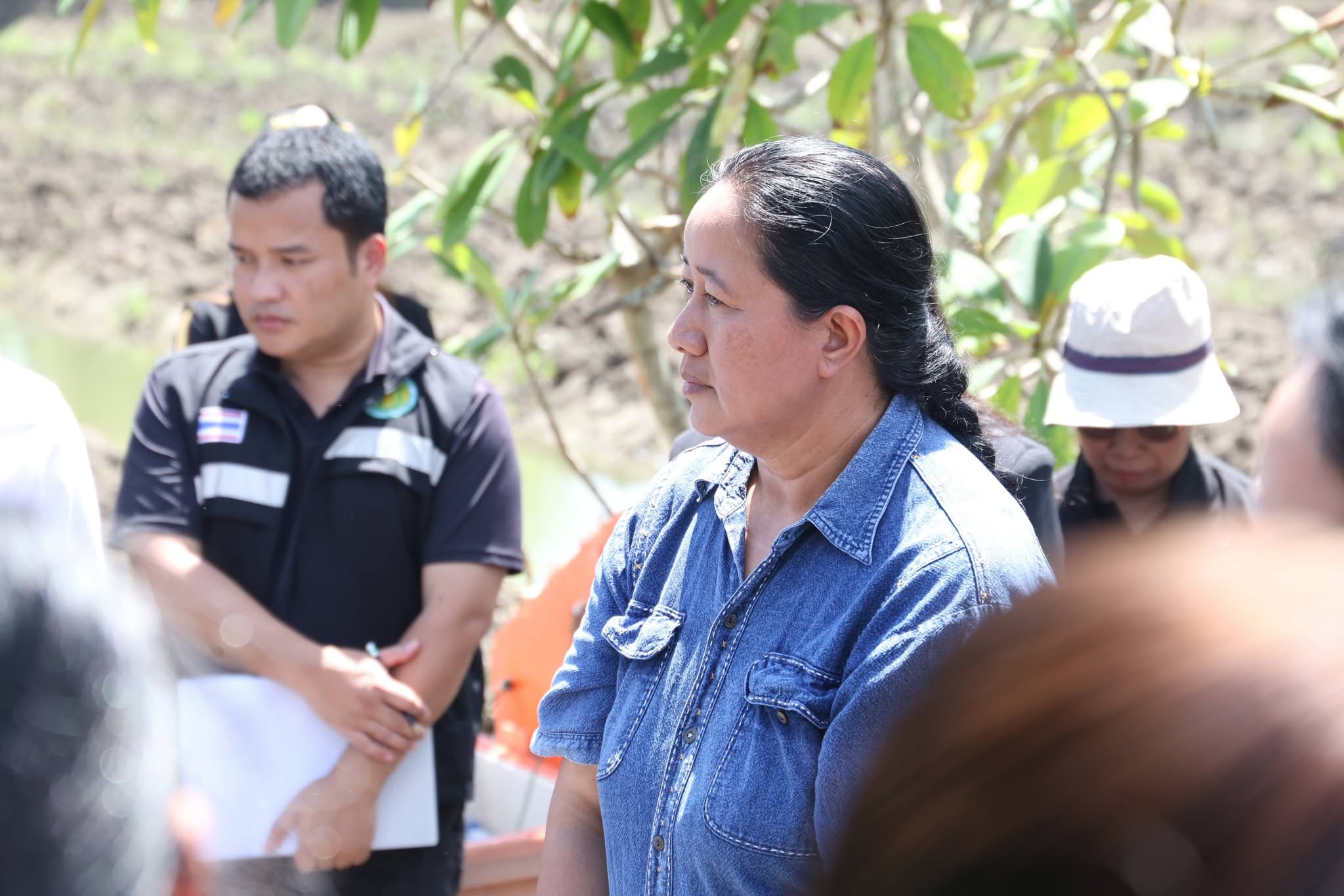 title - ส.ป.ก. ร่วมคณะลงพื้นที่ตรวจเยี่ยมแปลงทดสอบ โครงการพัฒนาพื้นที่การเกษตรนวัตกรรมและเกษตรกรรุ่นใหม่ฯ จ.สมุทรสาคร