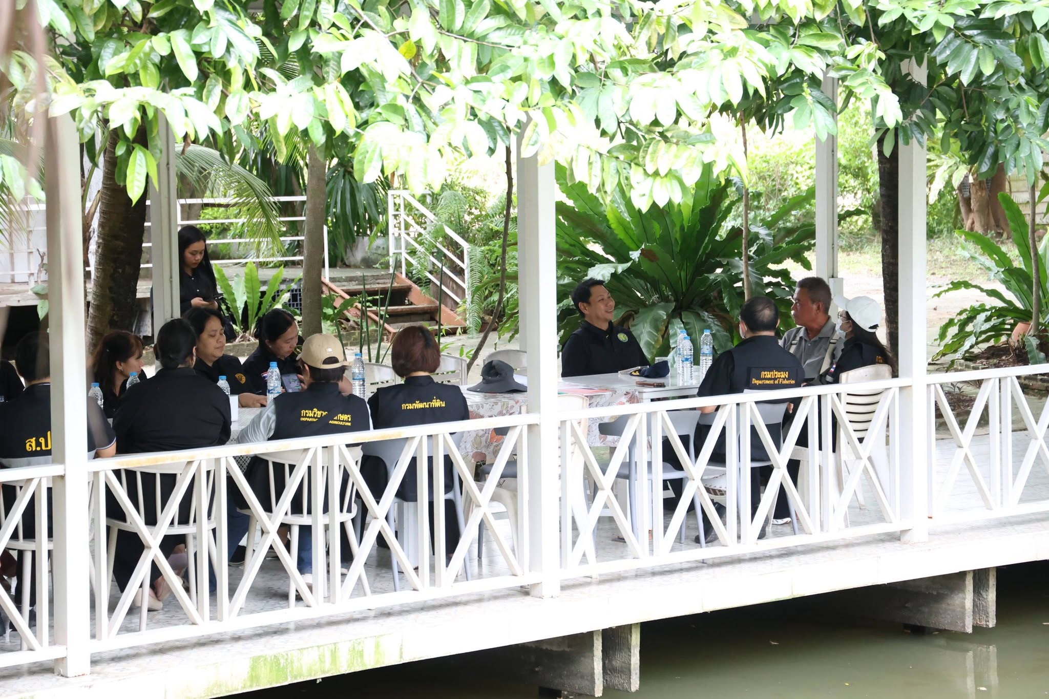 title - ส.ป.ก. ร่วมคณะทำงานรองปลัด กษ. ตรวจปิดท้ายแปลงทดสอบโครงการที่ว่างสร้างค่า จ.นครปฐม