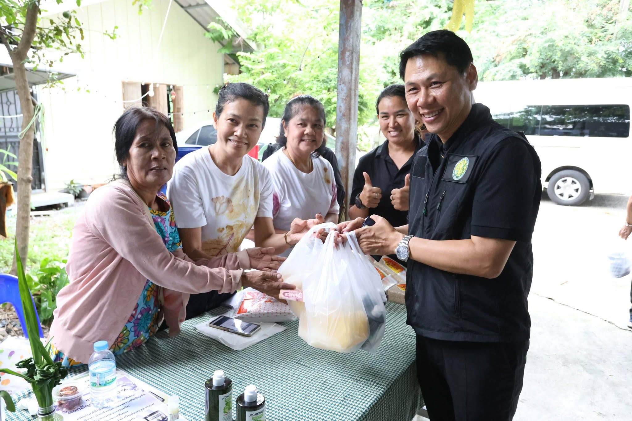 title - ส.ป.ก. ร่วมคณะทำงานรองปลัด กษ. ตรวจปิดท้ายแปลงทดสอบโครงการที่ว่างสร้างค่า จ.นครปฐม