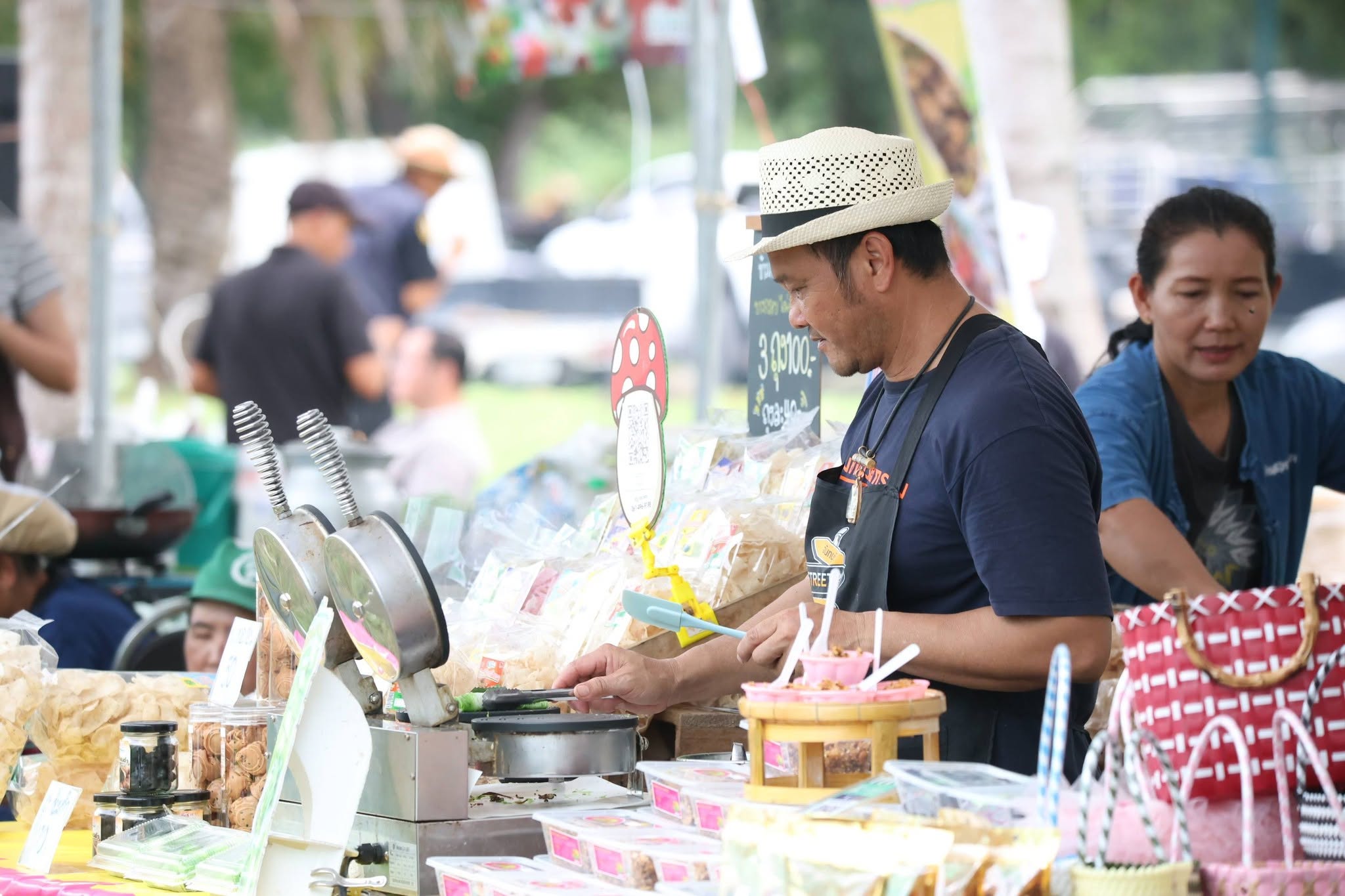 title - เปิดแล้ว! งานใหญ่บางไทร “ตลาดเกษตรศิลป์ แผ่นดินทอง” ชวนชมนิทรรศการ-ช้อปของดี 22–24 ส.ค. นี้