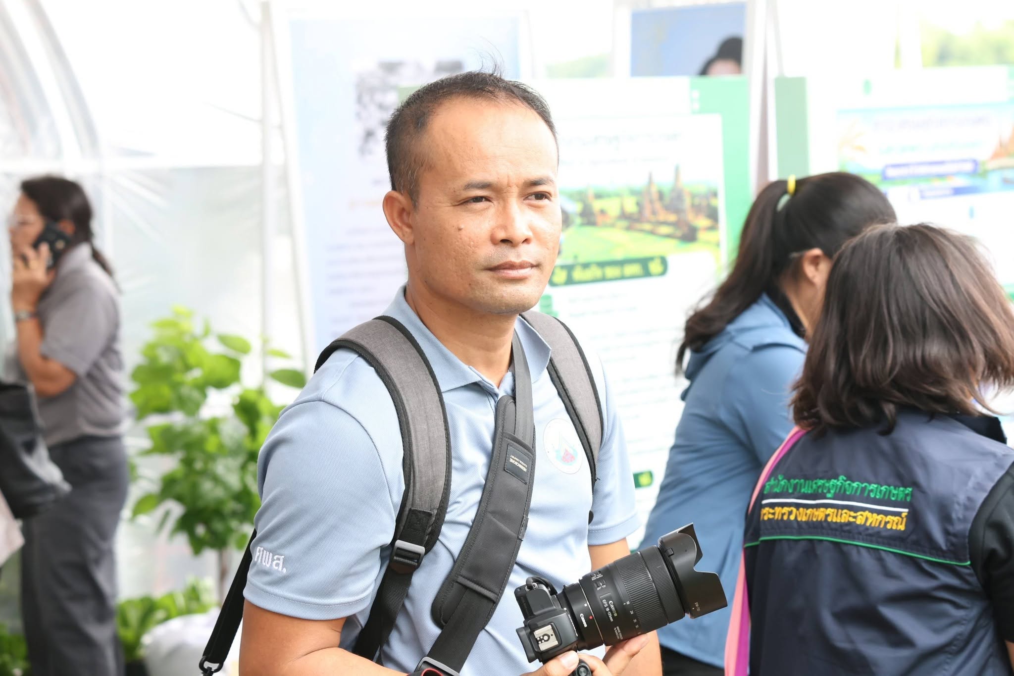 title - สพท. ผนึกกำลัง ศพส. รันกิจกรรมและตลาดเกษตรศิลป์ วันแรกในงาน “สืบสานพระราชปณิธาน สร้างงานเกษตรกรรม เลิศล้ำงานหัตถศิลป์ ท่องเที่ยวถิ่นวิถีไทย”