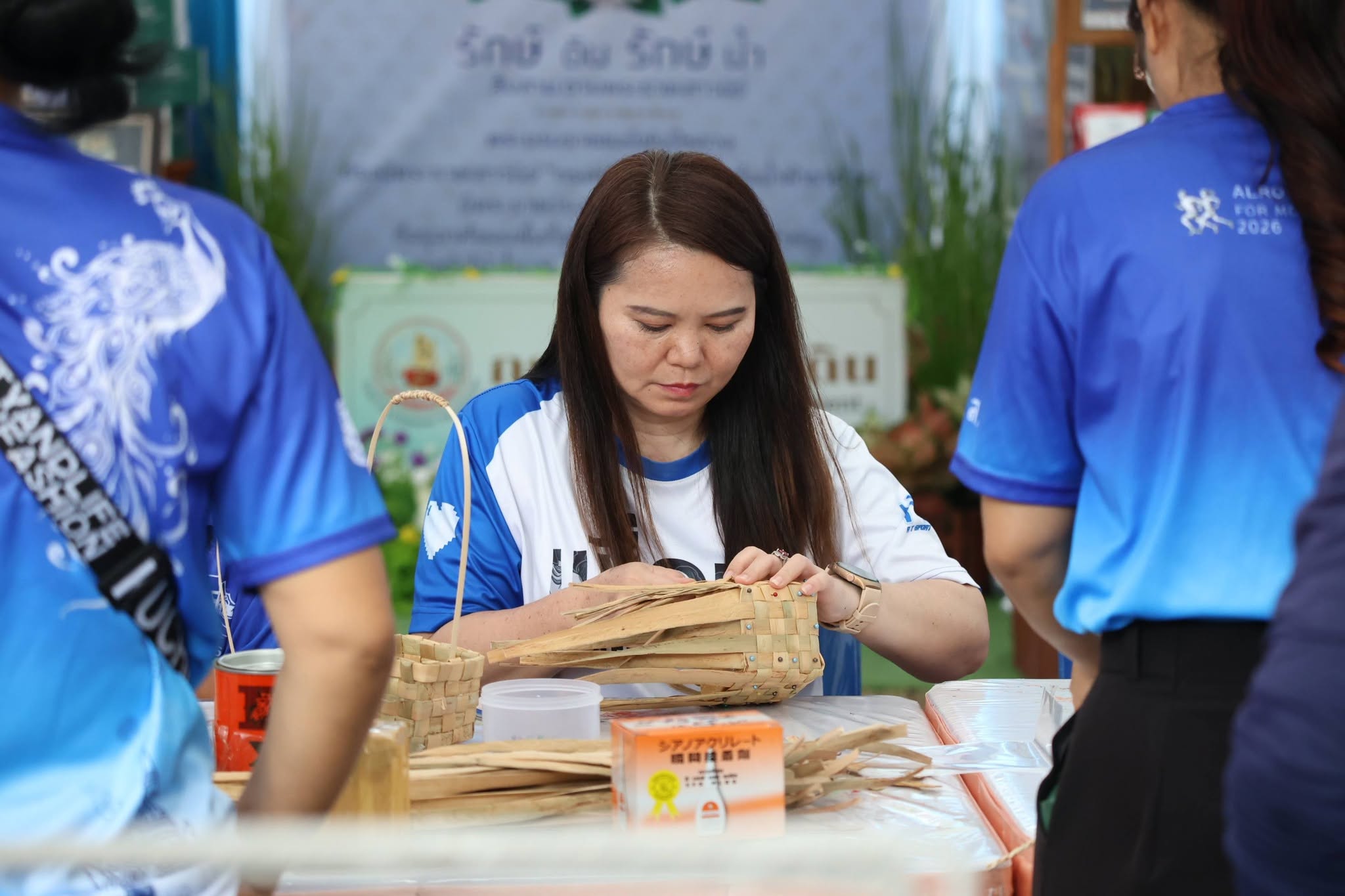 title - คึกคักรับวันที่สอง สพท. ส่งทีมร่วมสร้างสีสันงาน “สืบสานพระราชปณิธานฯ” ชวนช้อป-ชิม-เวิร์กช็อปถึงวันพรุ่งนี้