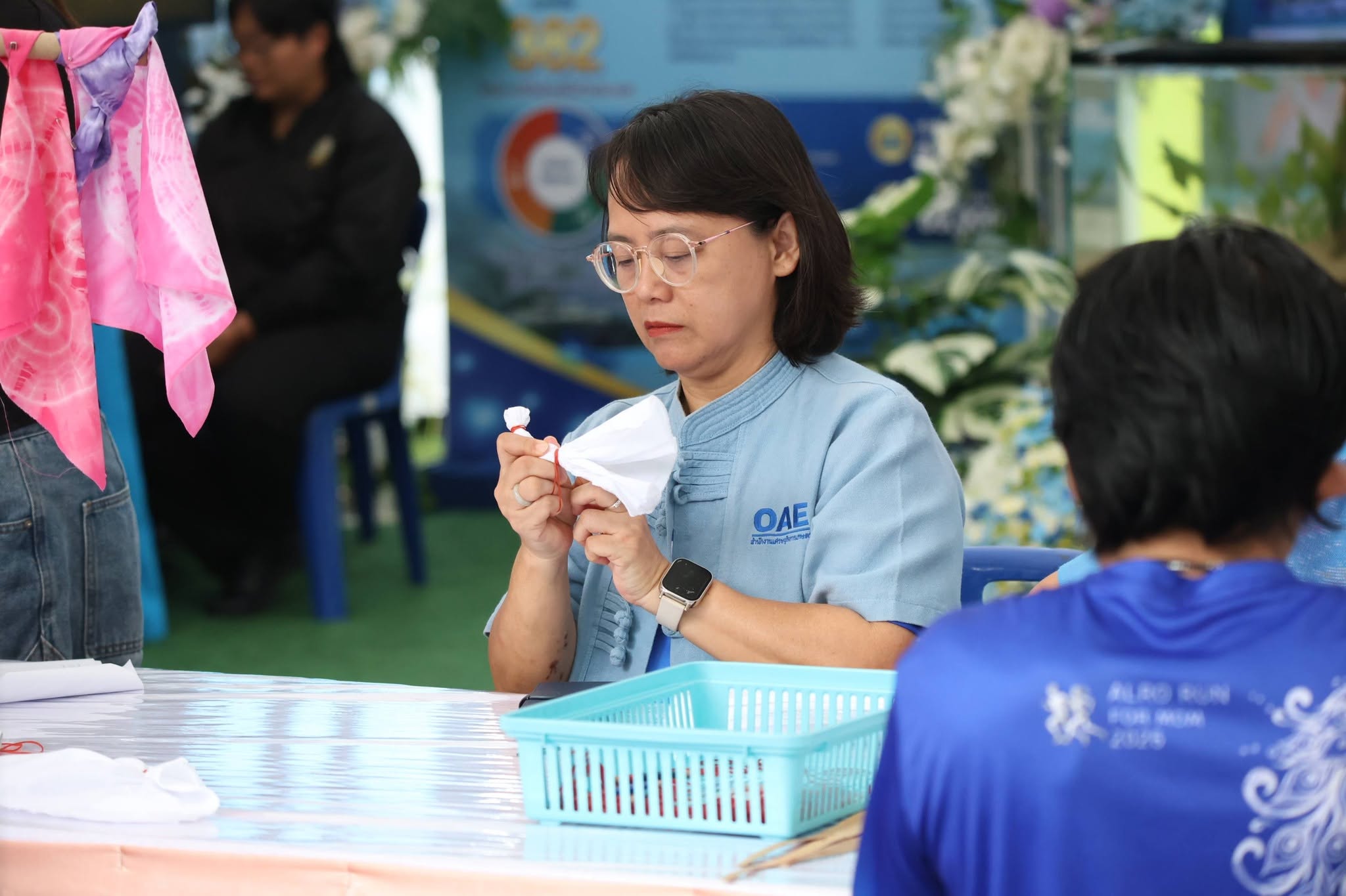 title - คึกคักรับวันที่สอง สพท. ส่งทีมร่วมสร้างสีสันงาน “สืบสานพระราชปณิธานฯ” ชวนช้อป-ชิม-เวิร์กช็อปถึงวันพรุ่งนี้