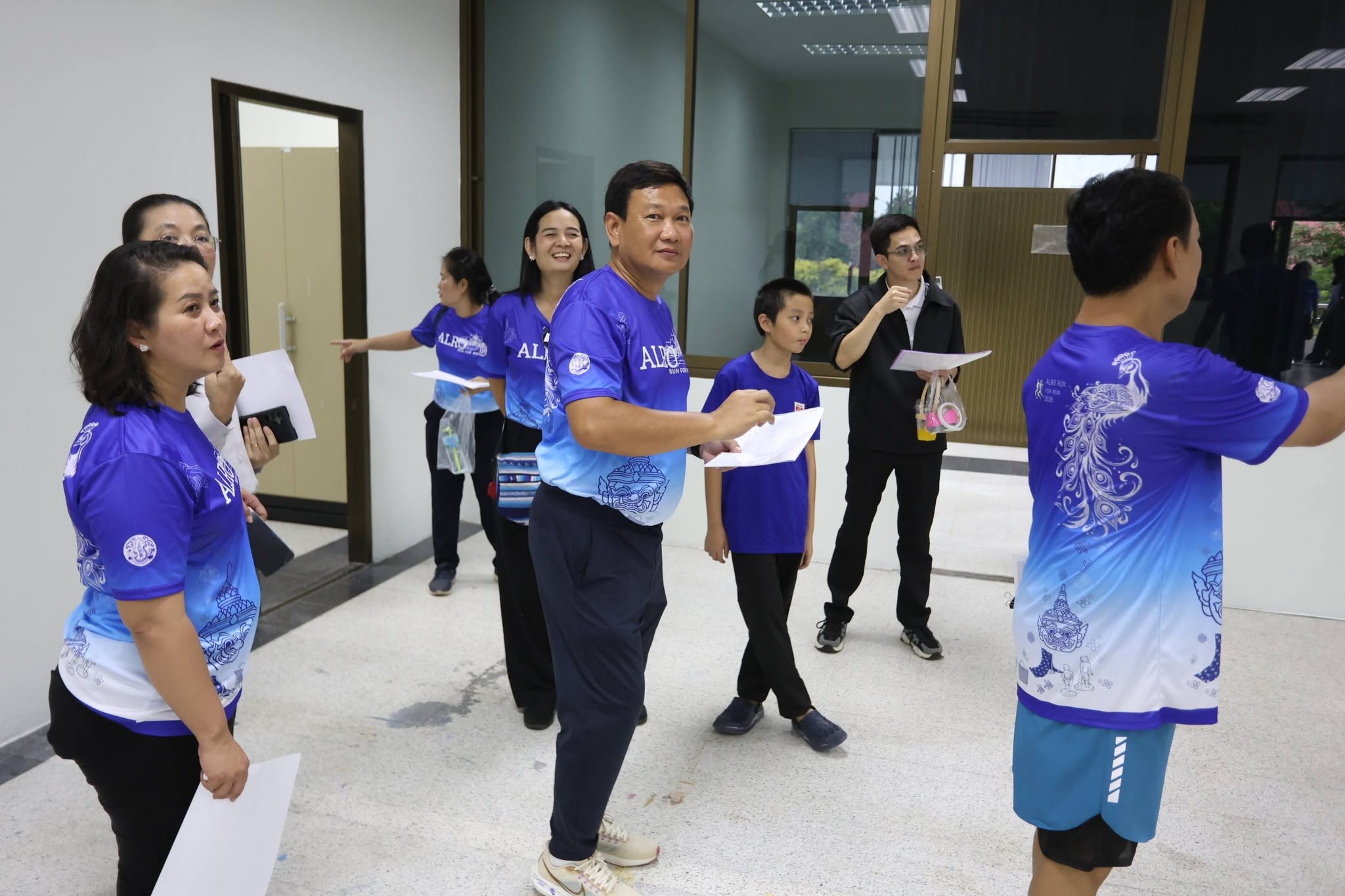 สพท. ยกทีมสำรวจที่ตั้งสำนักงานชั่วคราวบางไทร จัดสรรพื้นที่ทำงานเตรียมพร้อมขนย้าย