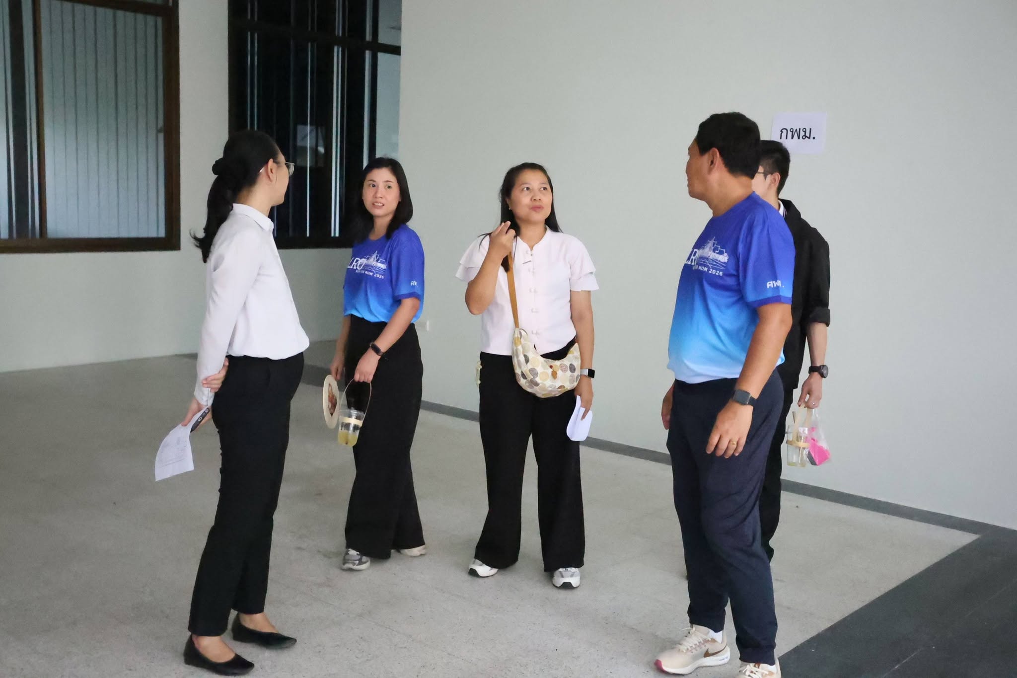 title - สพท. ยกทีมสำรวจที่ตั้งสำนักงานชั่วคราวบางไทร จัดสรรพื้นที่ทำงานเตรียมพร้อมขนย้าย