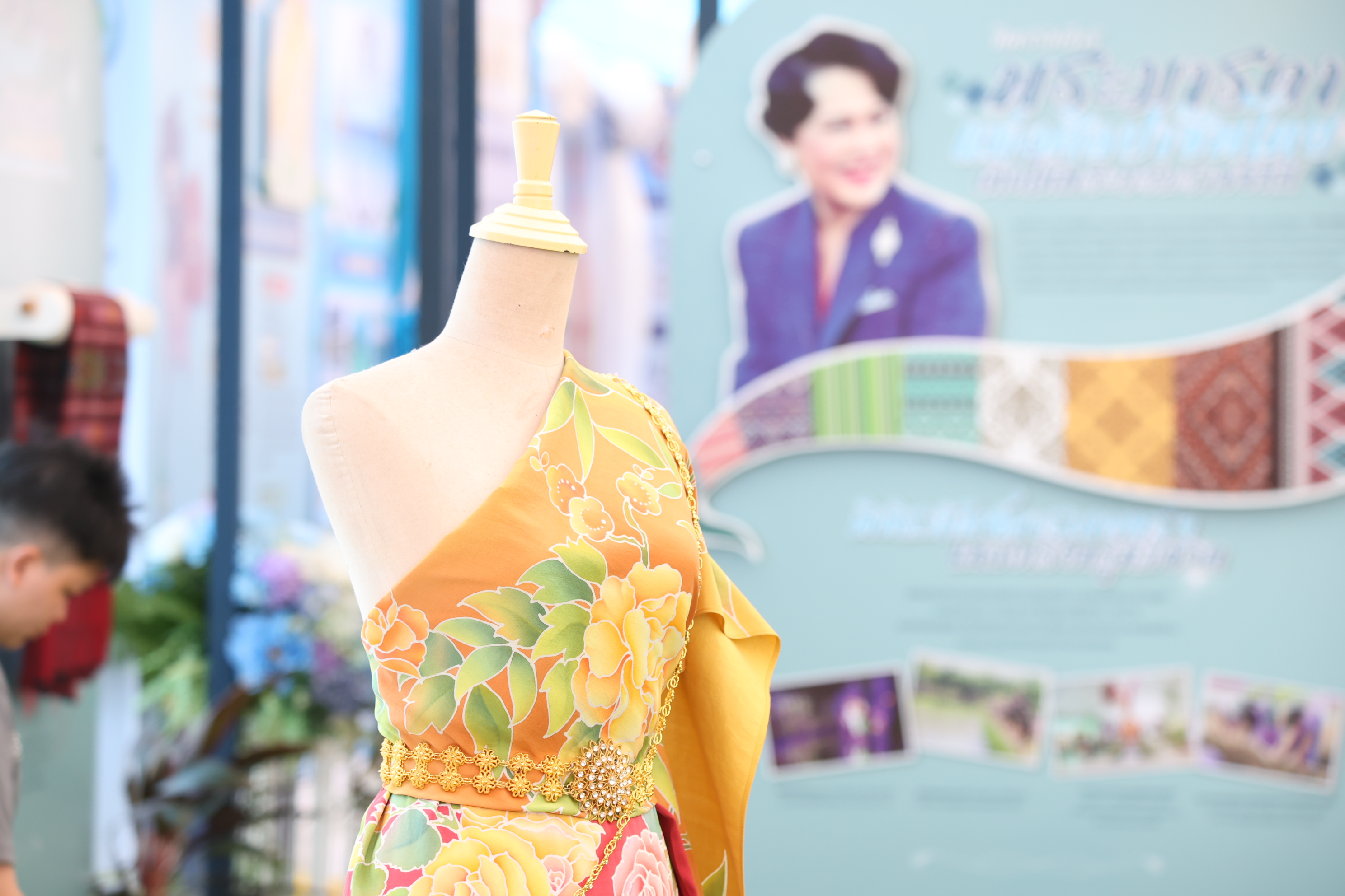 title - ส.ป.ก. ส่งท้าย “ตลาดเกษตรศิลป์ แผ่นดินทอง” วันสุดท้าย ต่อยอดโอกาสและรายได้สู่เกษตรกรในเขตปฏิรูปที่ดิน