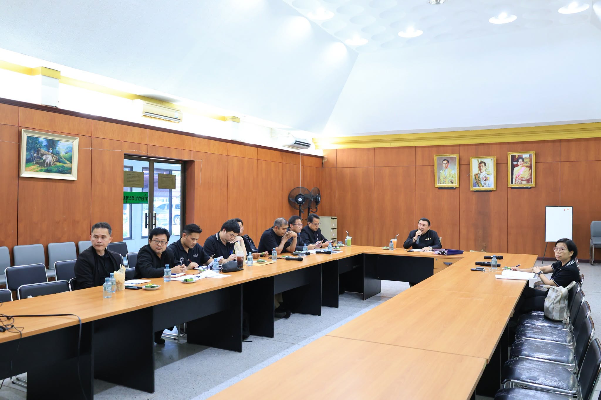 title - สพท. ร่วมประชุมจัดทำโครงการตาม พรก.แก้ไขปัญหาผลกระทบจากสถานการณ์วิกฤตด้านพลังงานและสร้างการเปลี่ยนผ่านด้านพลังงานของประเทศ พ.ศ. 2569